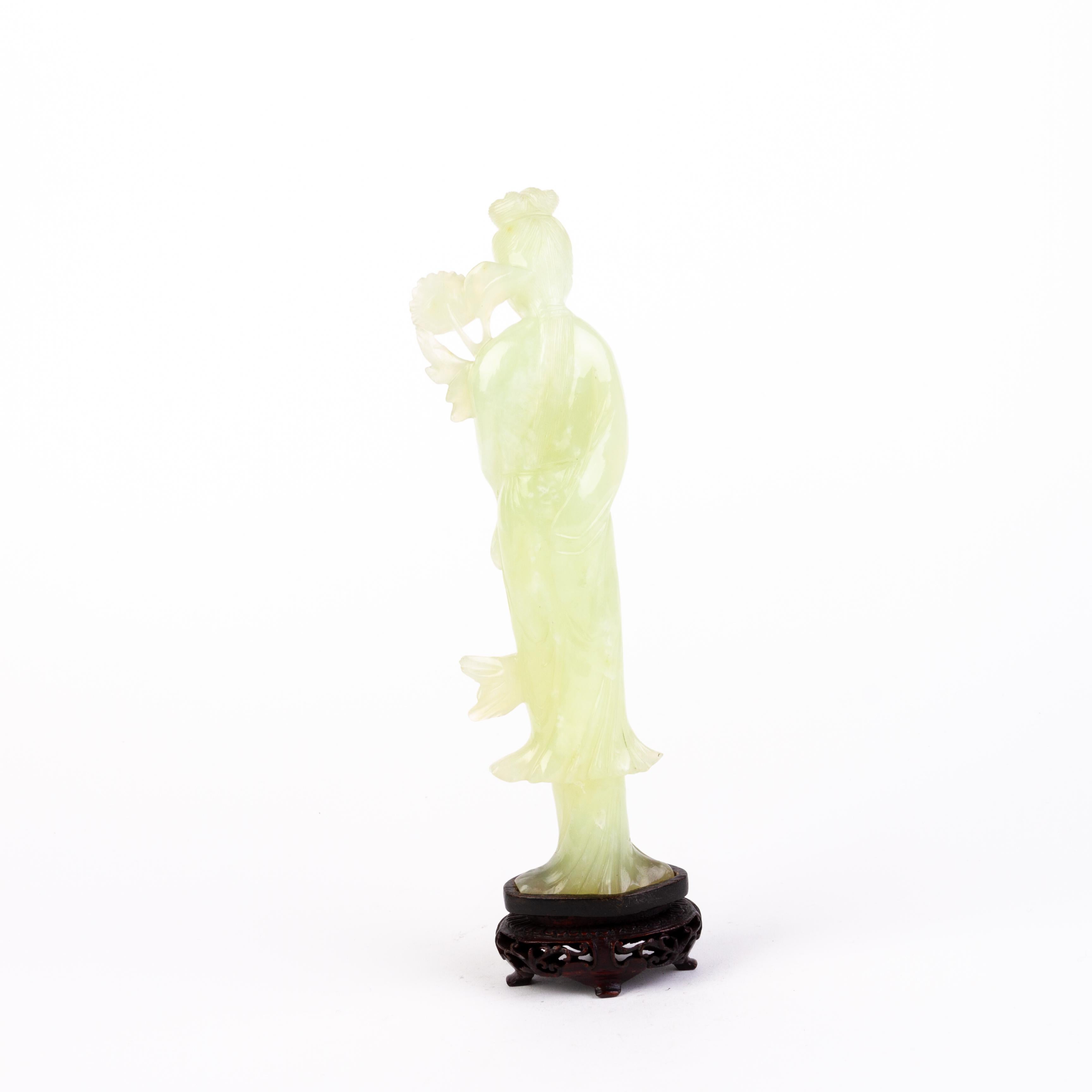 Hand-Carved Chinese Qing Dynasty Carved Jade Quanyin Sculpture on Stand 19th Century  For Sale