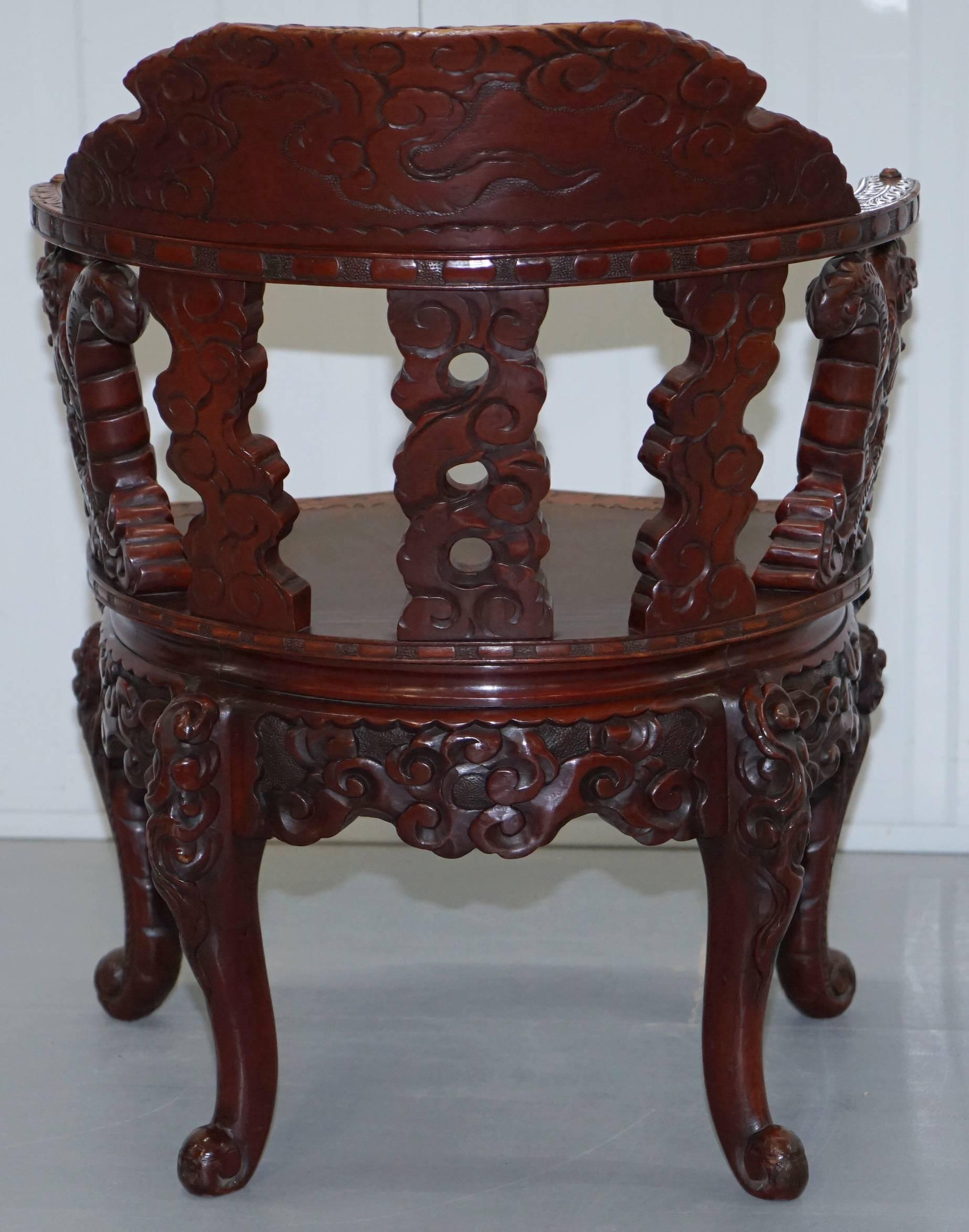 Chinese Qing Dynasty Carved Redwood Dragon and Lion Foo Dogs Armchair circa 1870 6