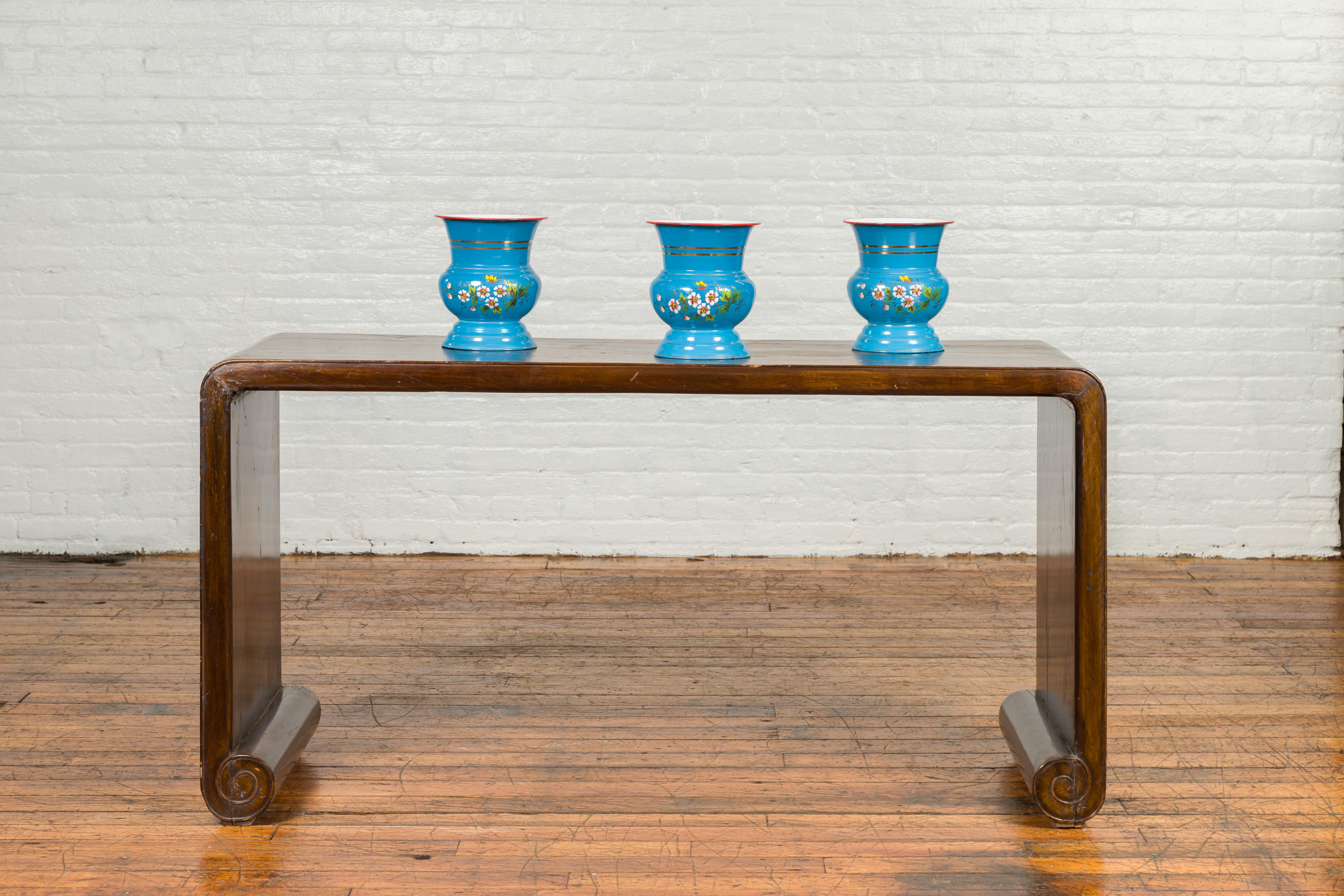 19th Century Chinese Qing Dynasty Distressed Waterfall Console Table with Scrolling Feet