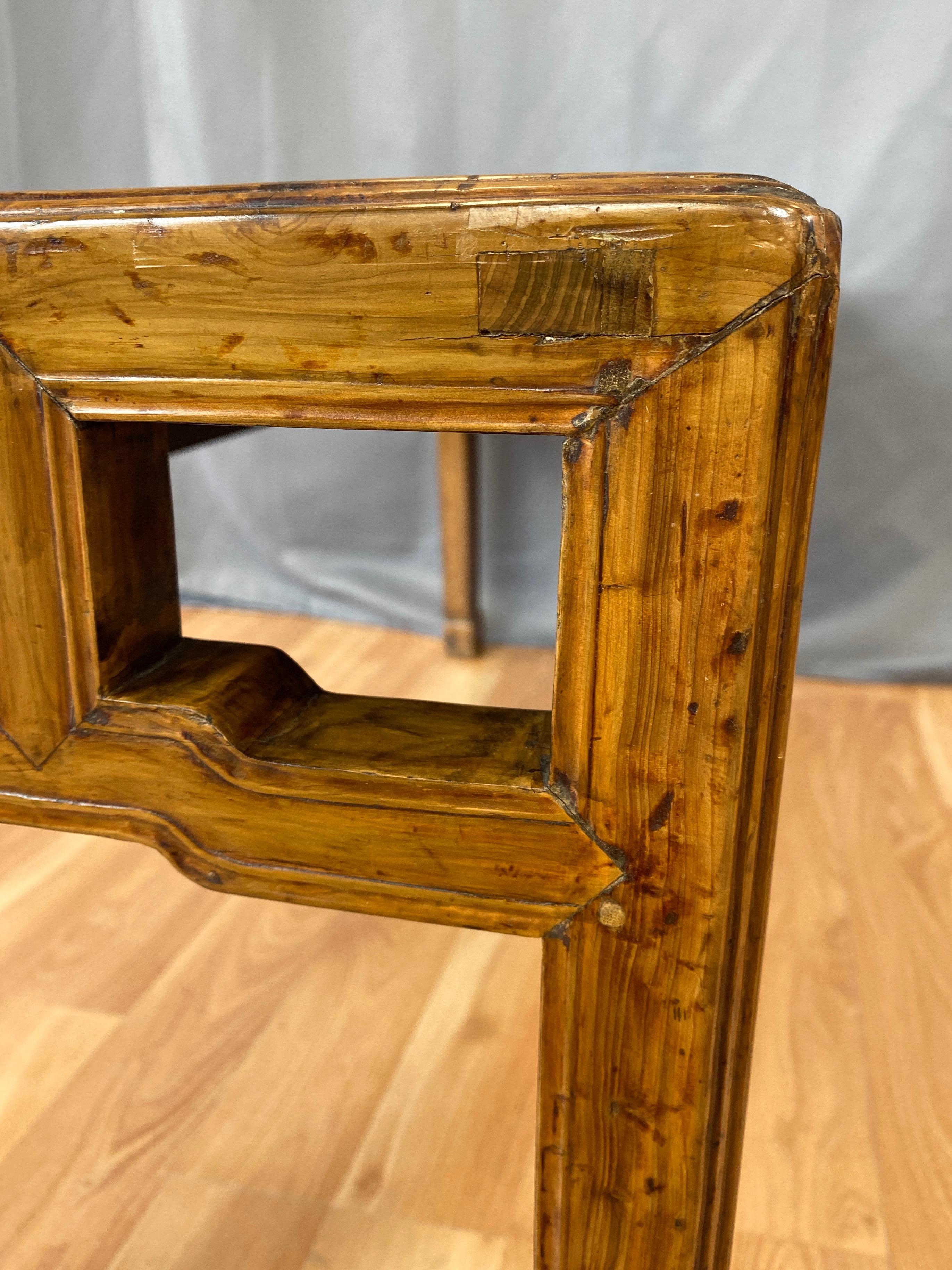 Chinese Qing Dynasty Elm Bench or Coffee Table with Bamboo Top, 19th Century 9