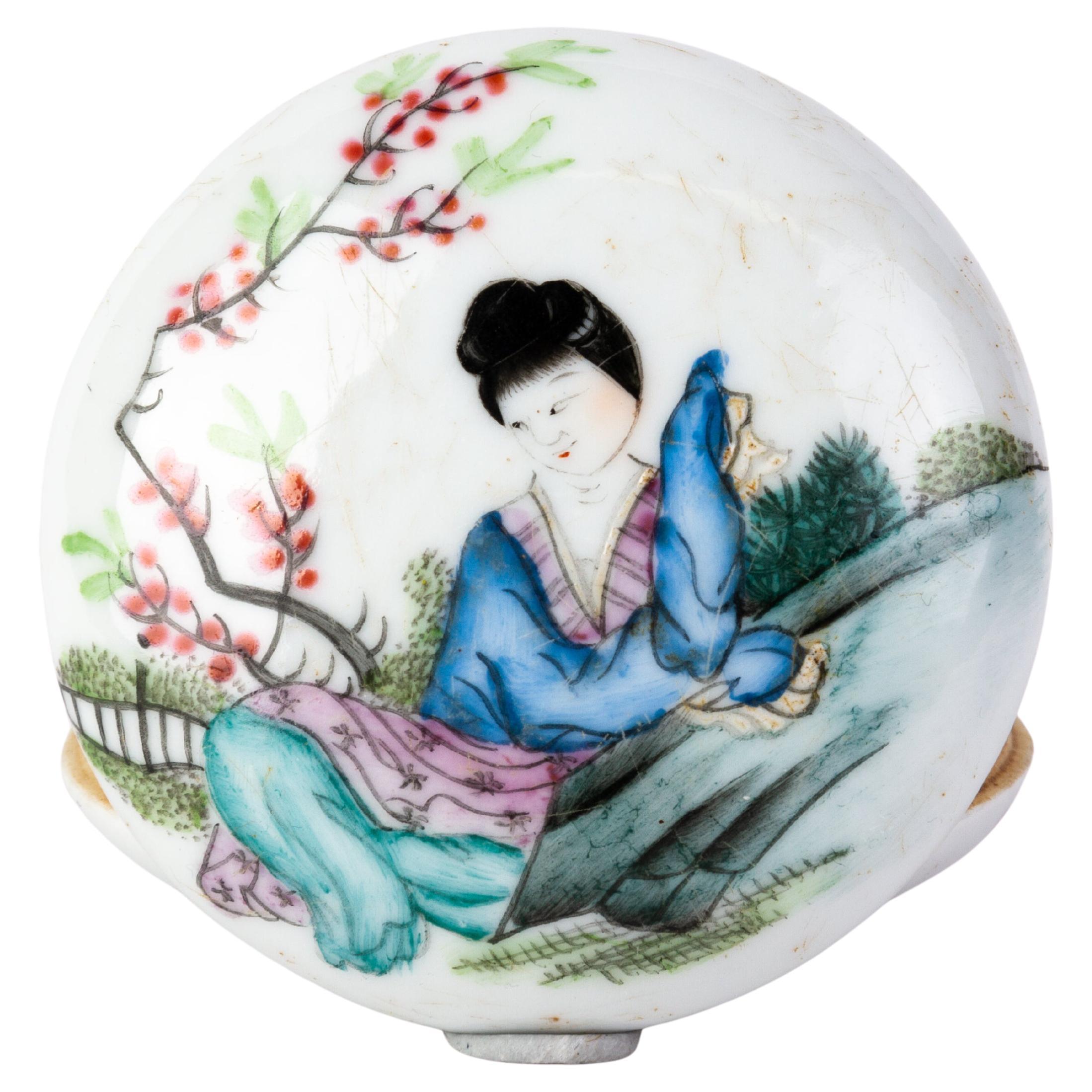 Boîte à couvercle en porcelaine de la famille rose de la dynastie chinoise Qing, 19e siècle