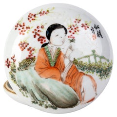 Antique Chinese Qing Dynasty Famille Rose Porcelain Lidded Box 19th Century 