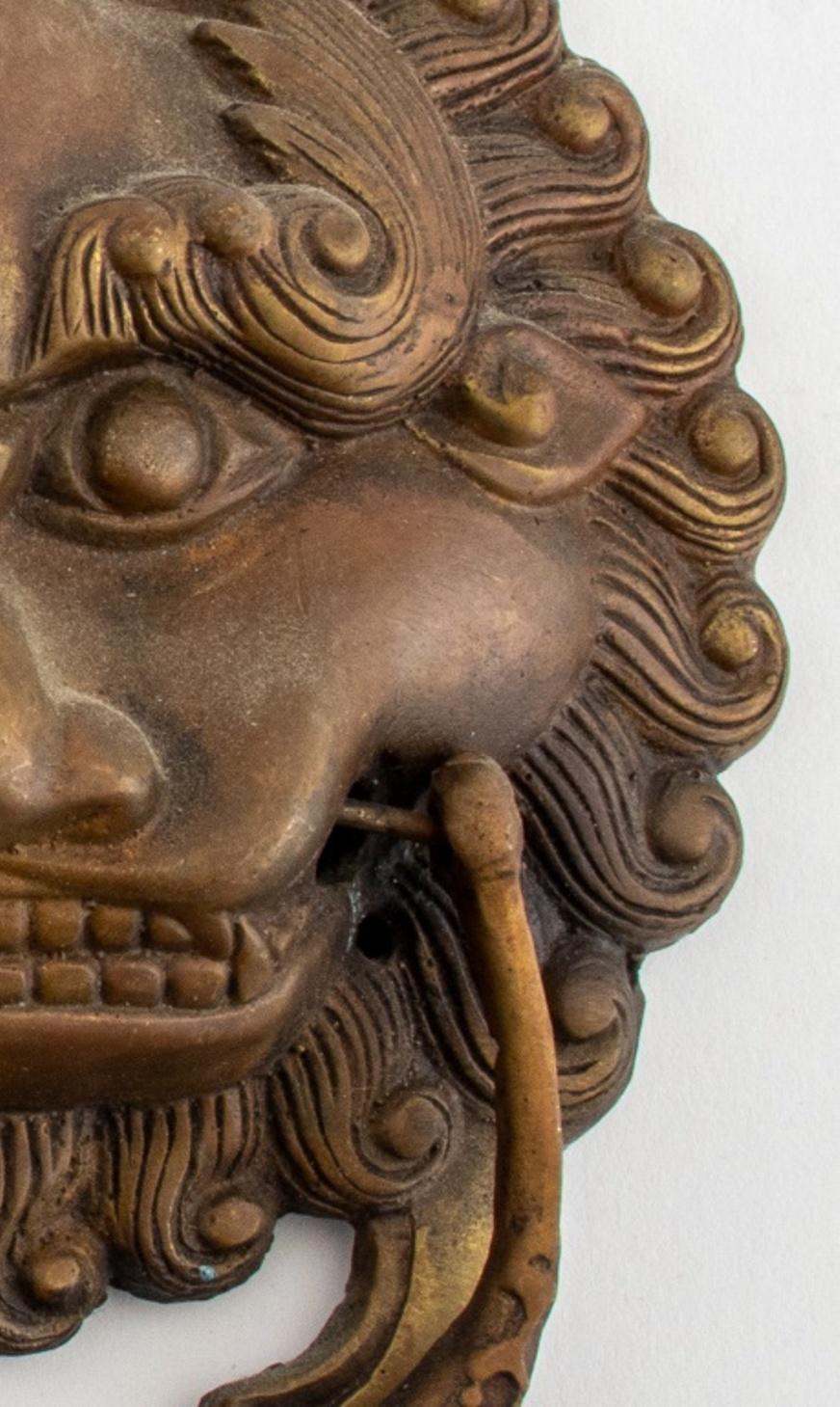 Chinese Qing Dynasty Gilt Bronze Lion's Head Pulls In Good Condition In New York, NY