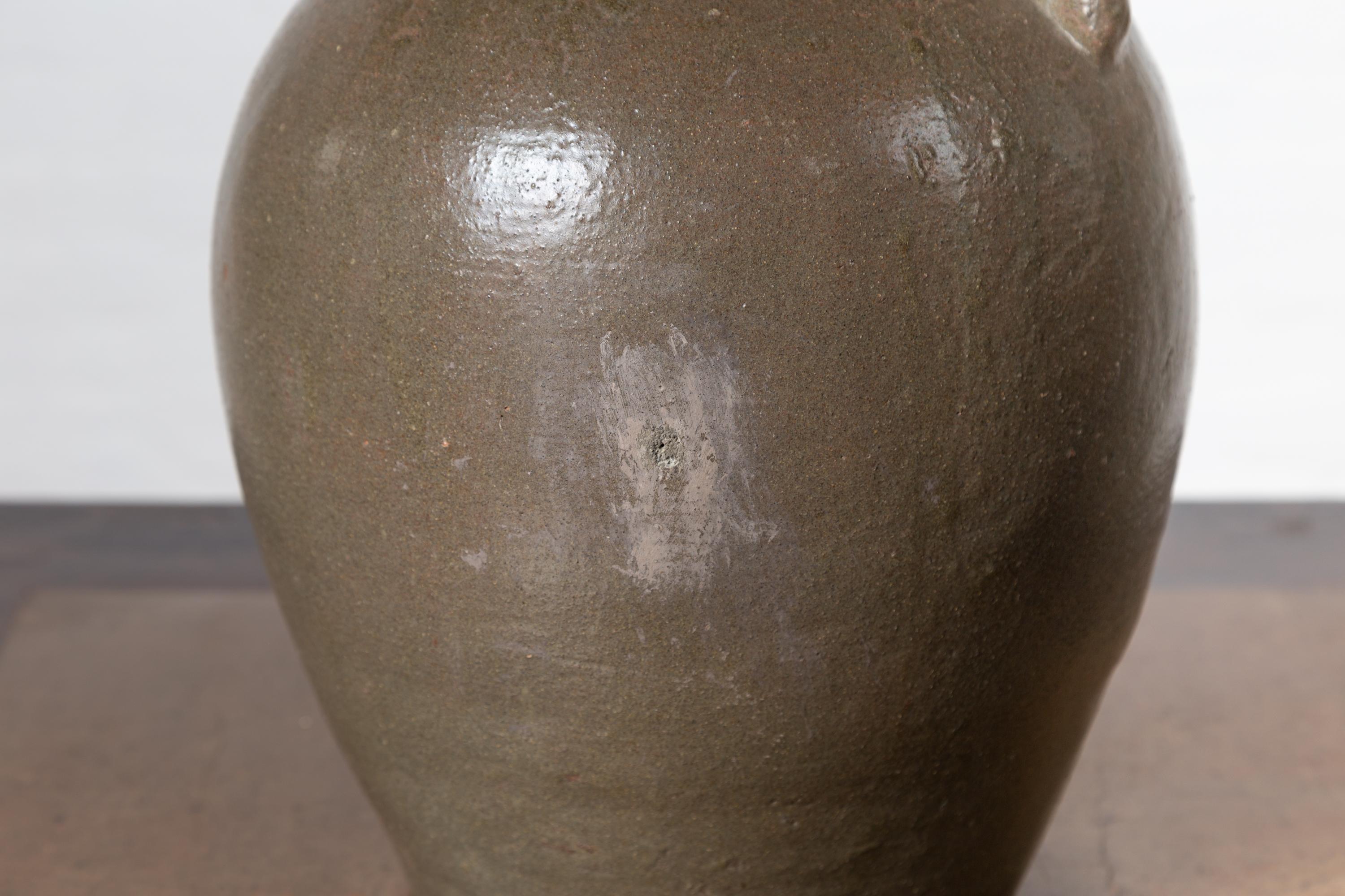 Vaso per brocca d'acqua a vernice scura della dinastia Qing con beccuccio piccolo del XIX secolo in vendita 6
