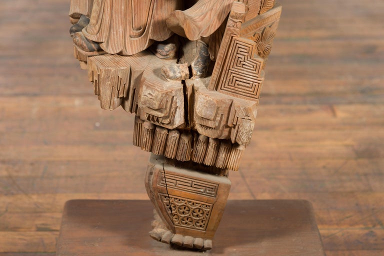 Chinese Qing Dynasty Hand-Carved Wooden Temple Corbel with Detailed Figures For Sale 7