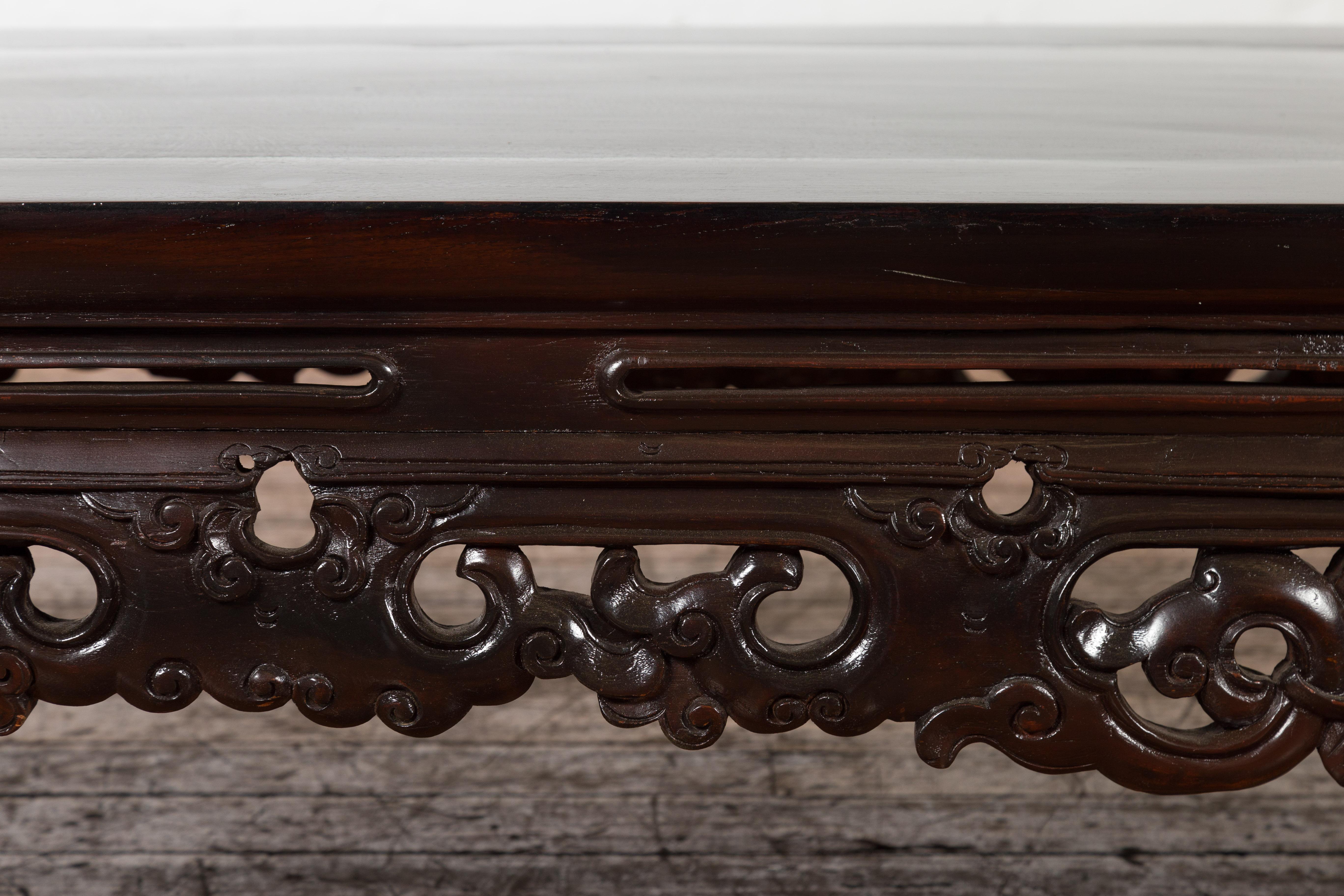 Qing Dynasty Low Kang Coffee Table with Carved Apron and Dark Lacquer For Sale 2
