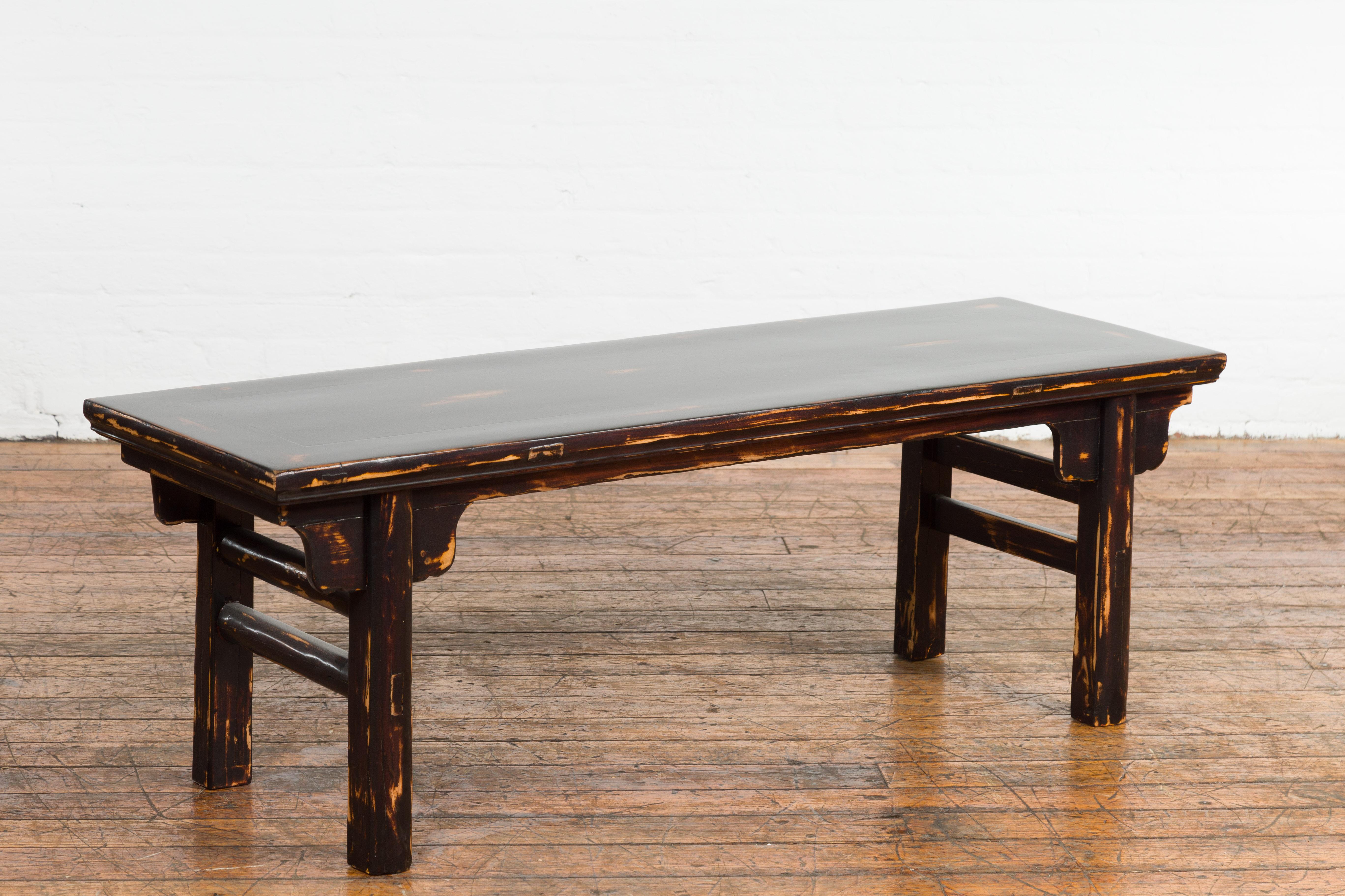 Chinese Qing Dynasty Low Table or Bench with Custom Dark Brown Lacquer Finish In Good Condition For Sale In Yonkers, NY