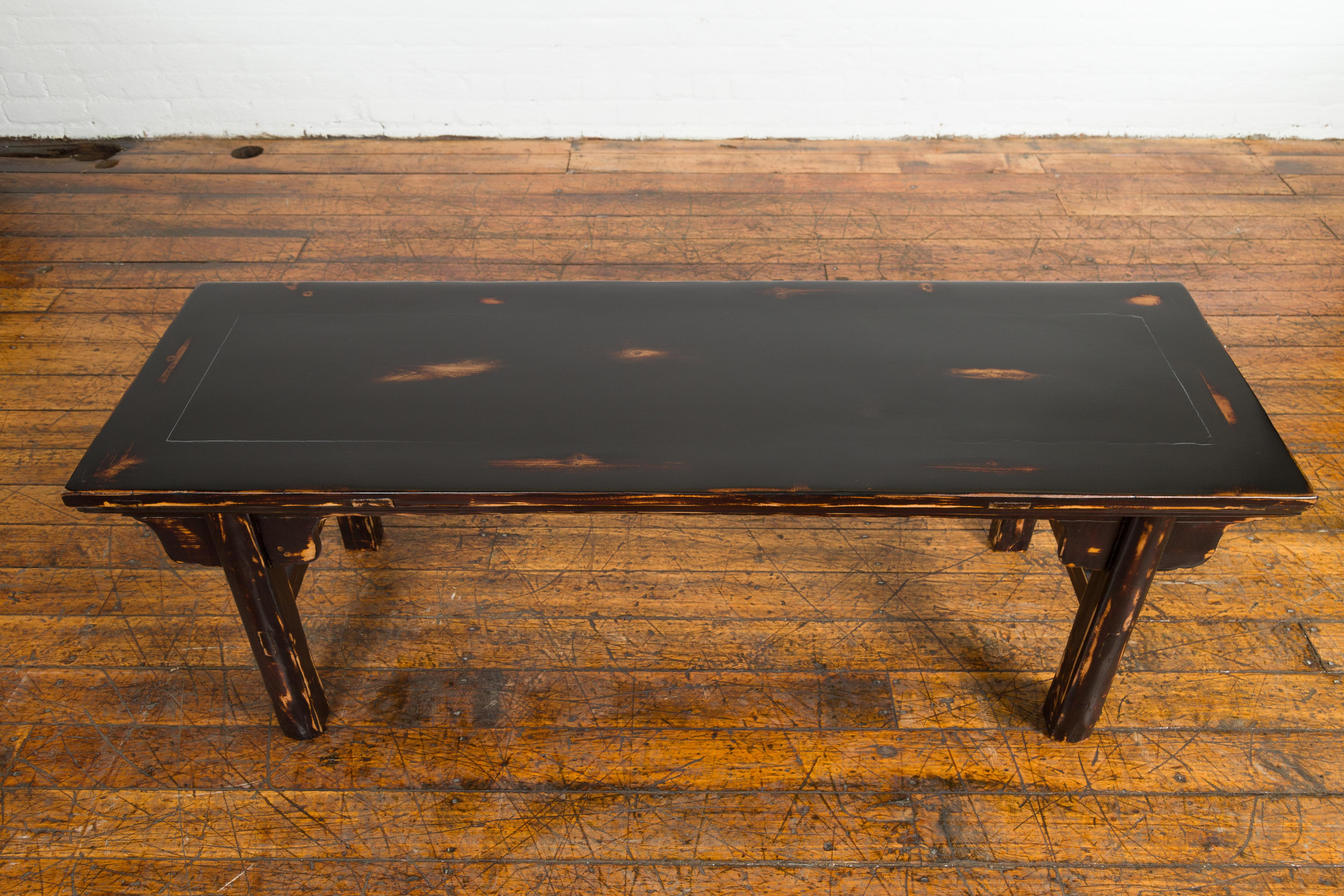 Chinese Qing Dynasty Low Table or Bench with Custom Dark Brown Lacquer Finish For Sale 3