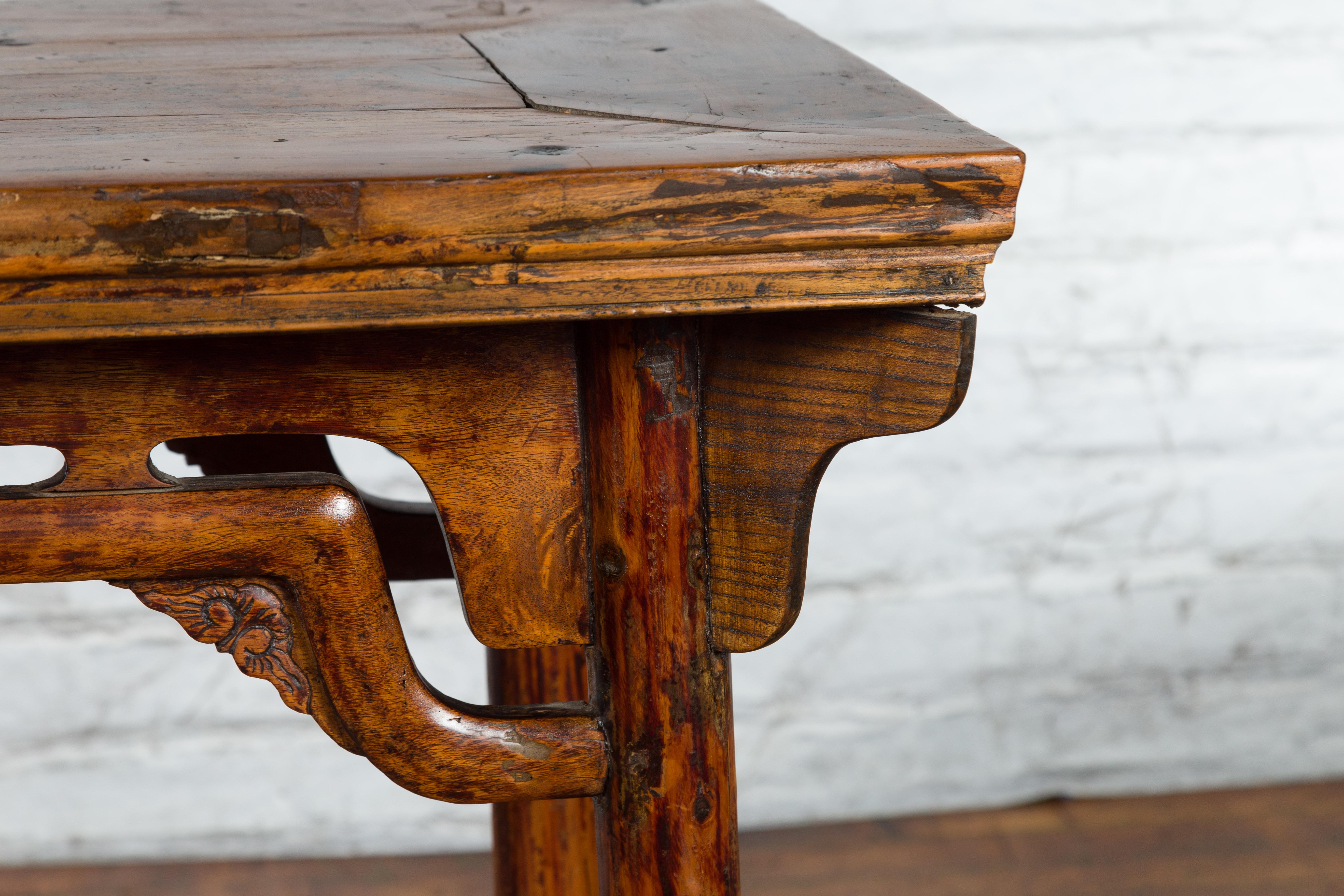 Mesa de vino de madera de olmo estilo Ming de la dinastía Qing china con pátina desgastada en venta 2