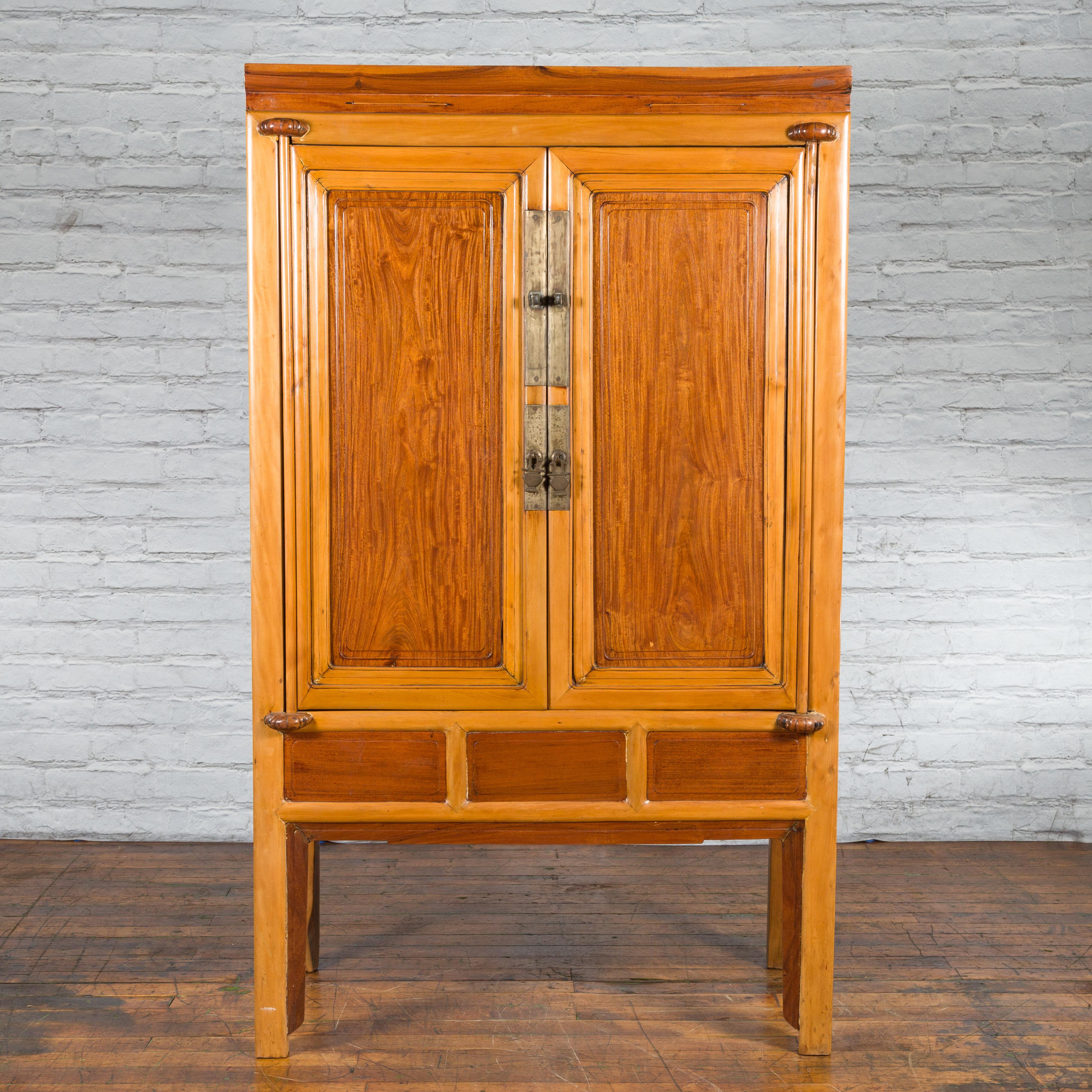 Chinese Qing Dynasty Ningbo Cypress and Rosewood Cabinet with Brass Hardware In Good Condition For Sale In Yonkers, NY