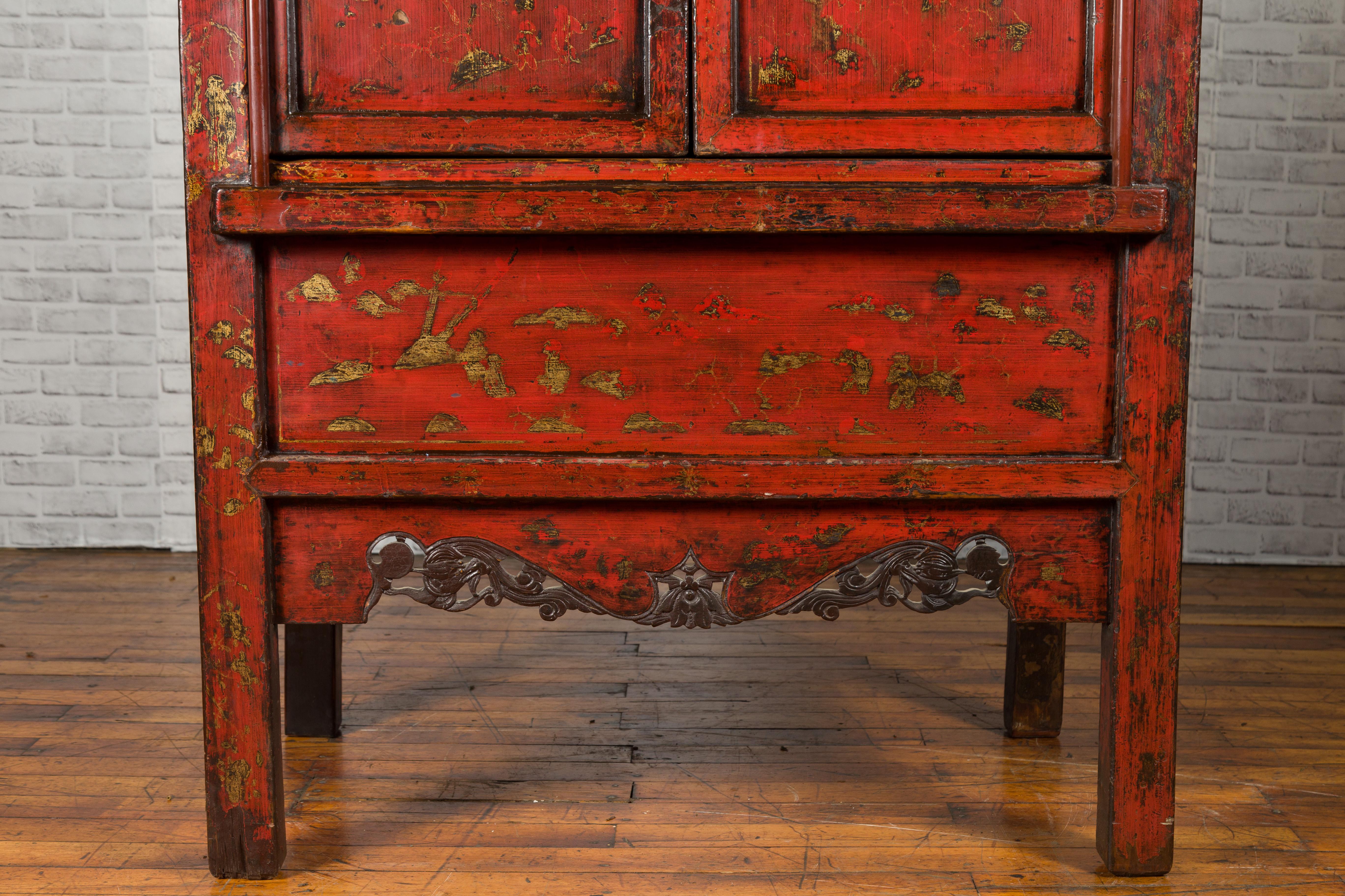 Chinese Qing Dynasty Style Red Lacquer Cabinet with Gilt Chinoiserie Decor For Sale 3