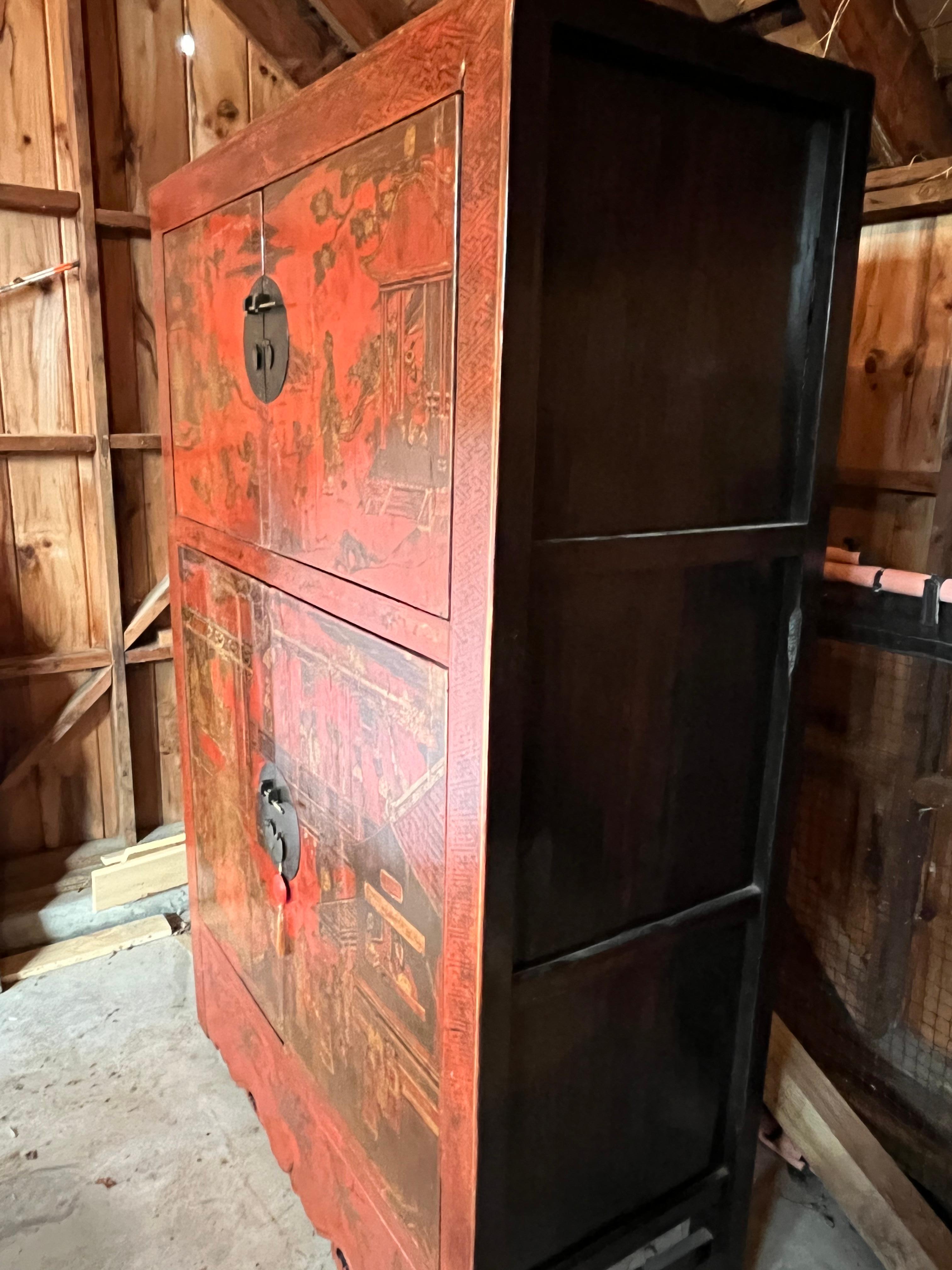 Chinese Qing Dynasty Painted Cabinet For Sale 12