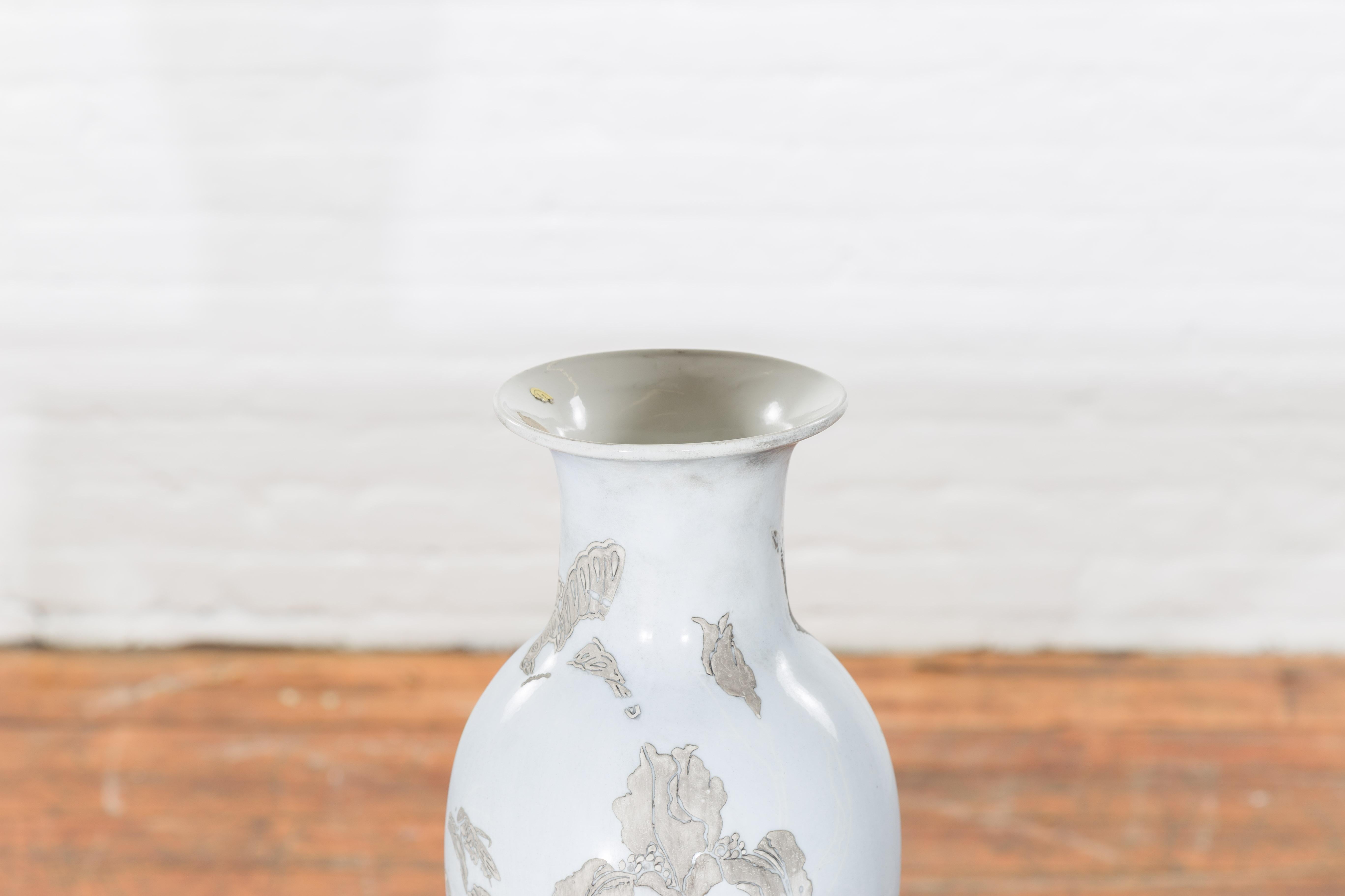 Chinese 19th Century White Altar Vase with Silver Floral Design For Sale
