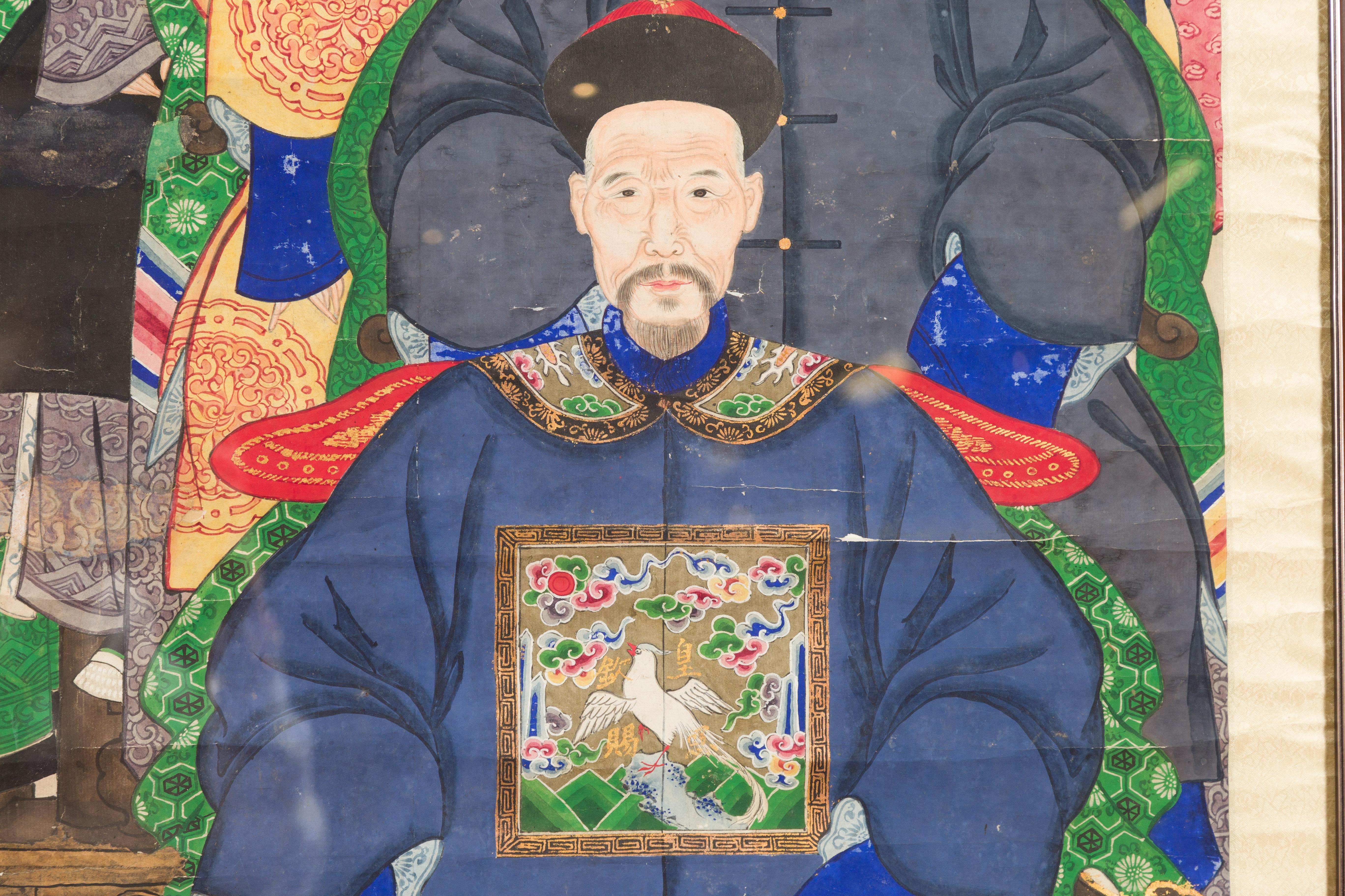 Portrait de groupe d'ancêtres de la période de la dynastie chinoise Qing du 19e siècle dans un cadre personnalisé en vente 9