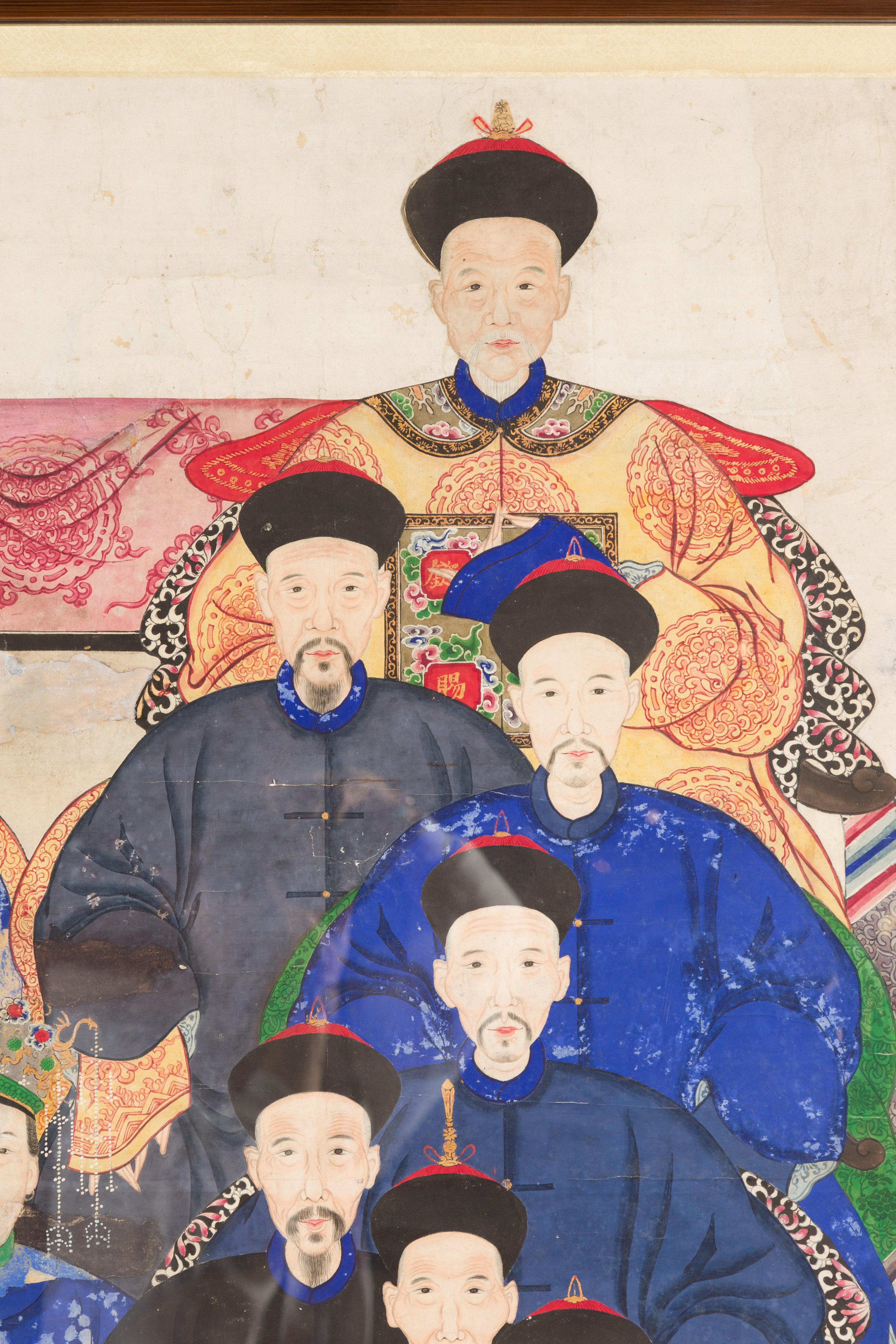 Toile Portrait de groupe d'ancêtres de la période de la dynastie chinoise Qing du 19e siècle dans un cadre personnalisé en vente