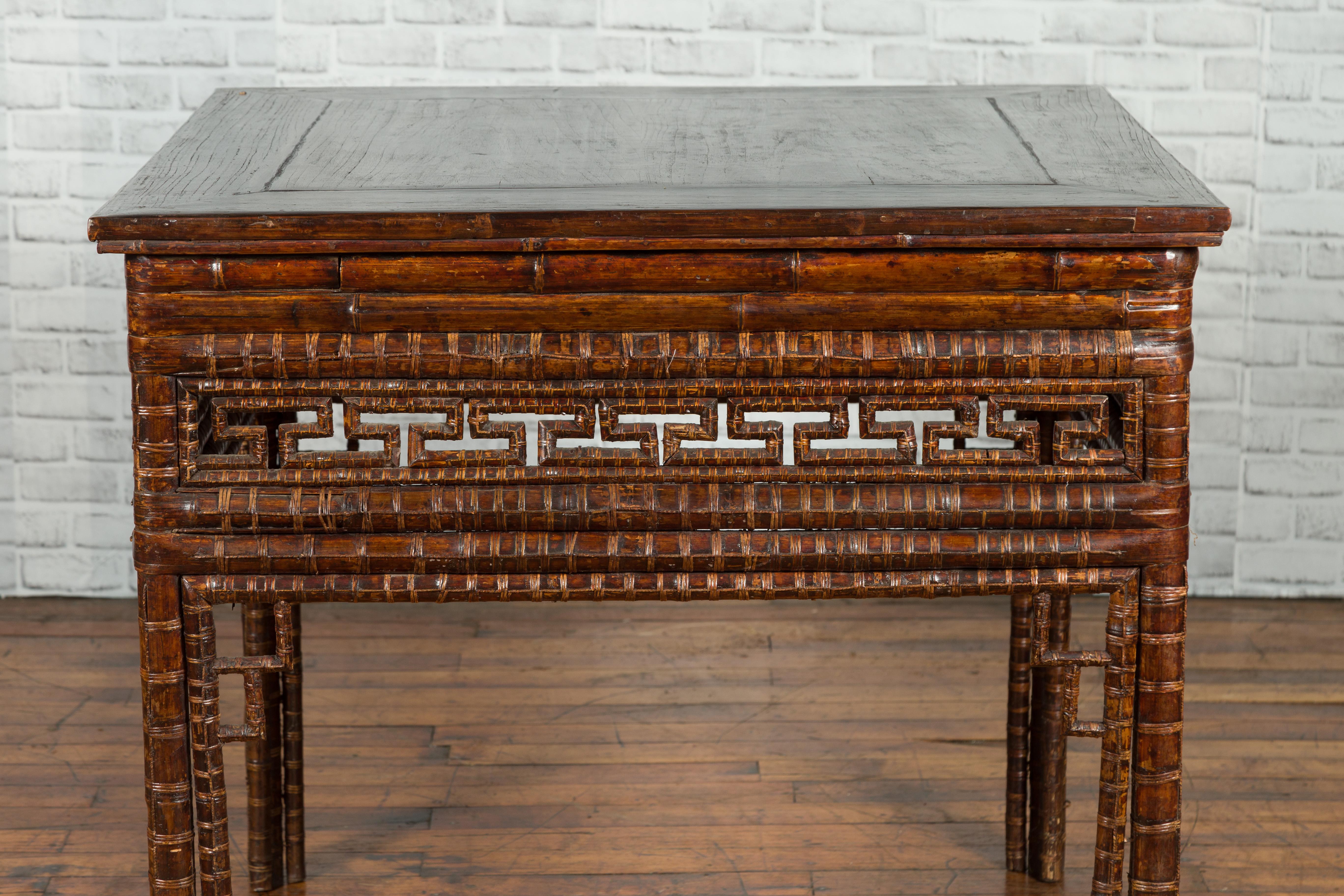 Chinese Qing Dynasty Period 19th Century Bamboo Hall Table with Fretwork Motifs For Sale 3