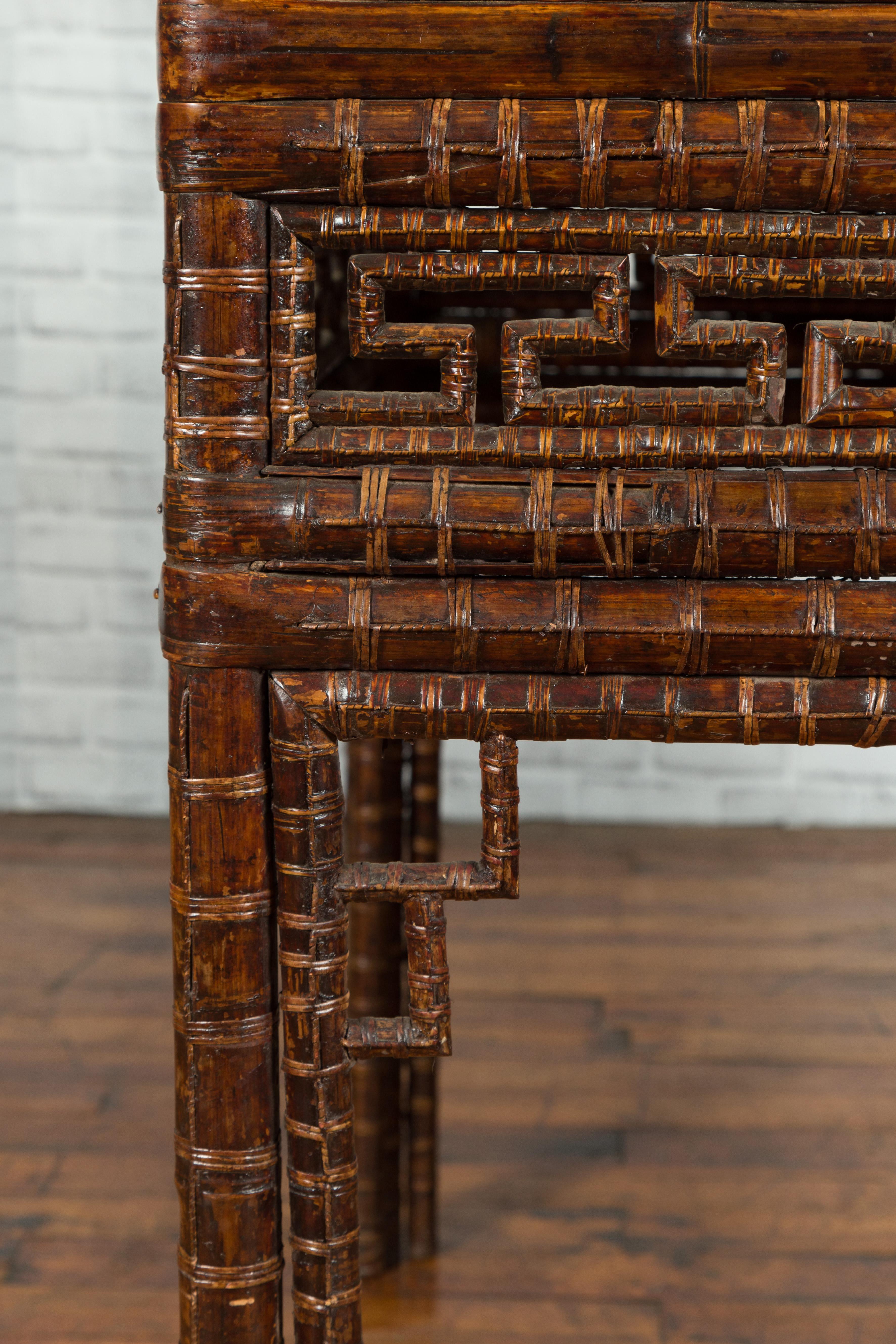 Chinese Qing Dynasty Period 19th Century Bamboo Hall Table with Fretwork Motifs For Sale 6