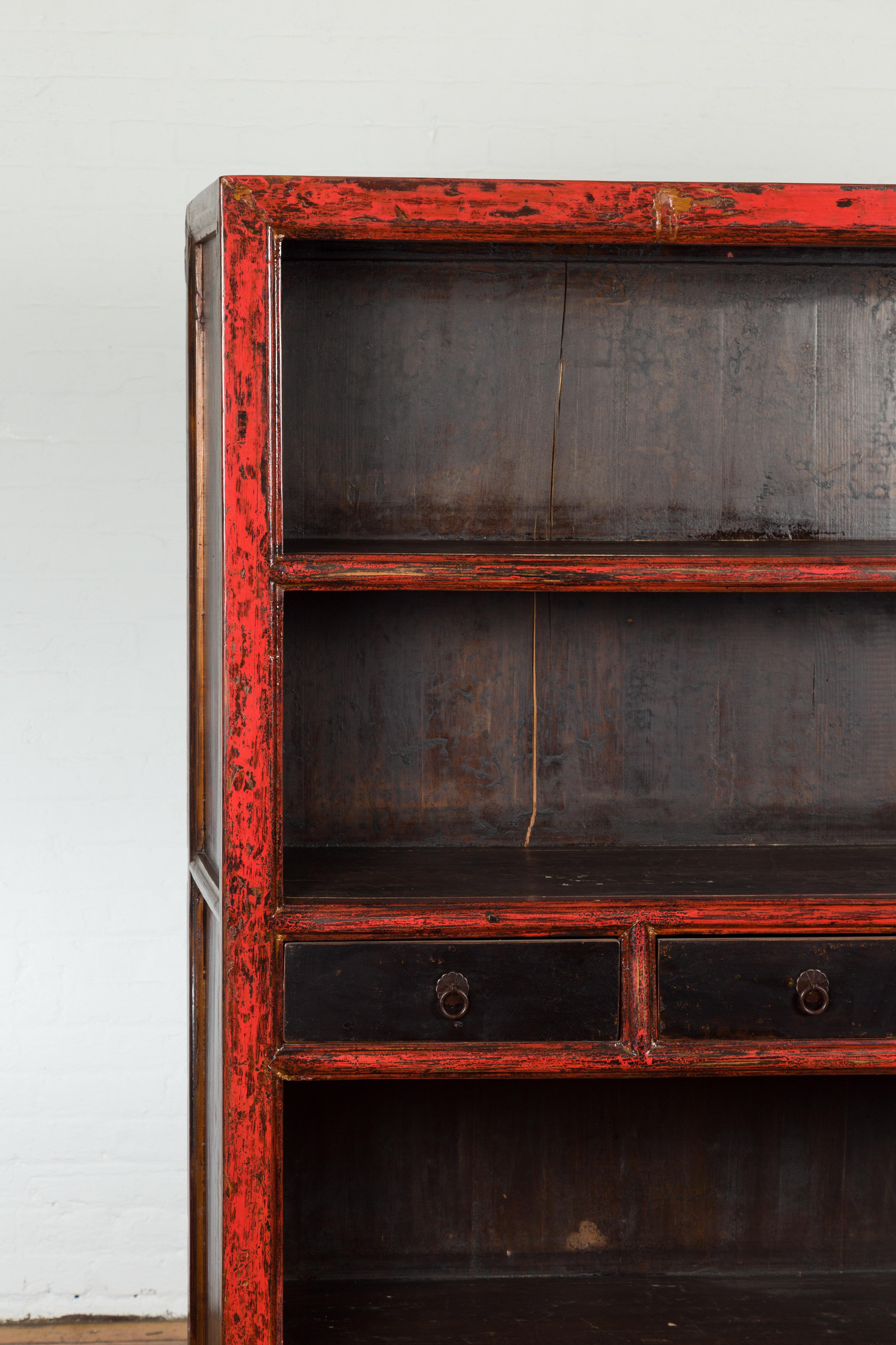 Chinese Qing Dynasty Period 19th Century Bookcase with Red and Brown Lacquer For Sale 4