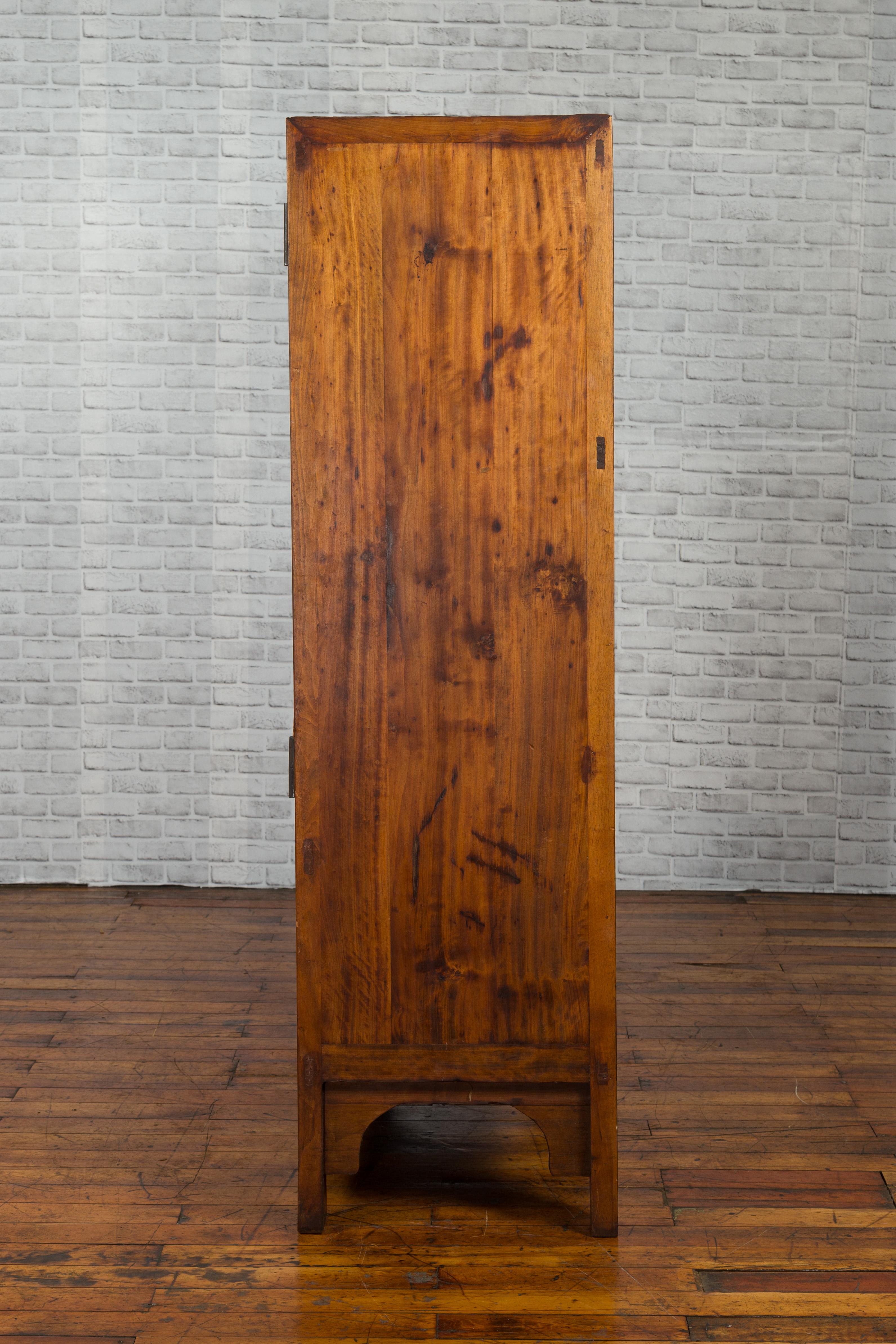 Qing Dynasty Periode 19. Jahrhundert Kabinett mit versteckten Schubladen und Panel im Angebot 6