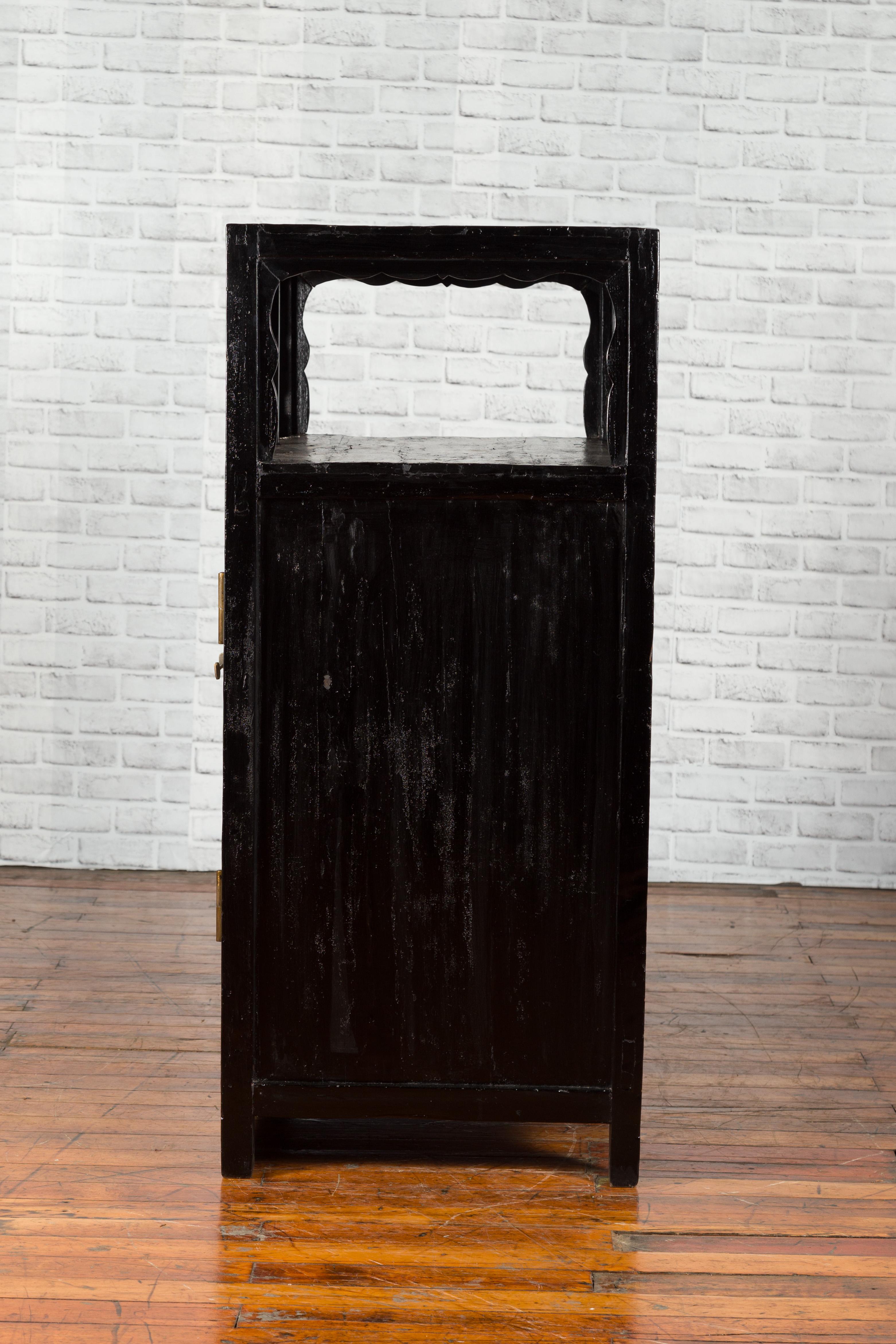Chinese Qing Dynasty Period 19th Century Cabinet with Original Brown Lacquer For Sale 9