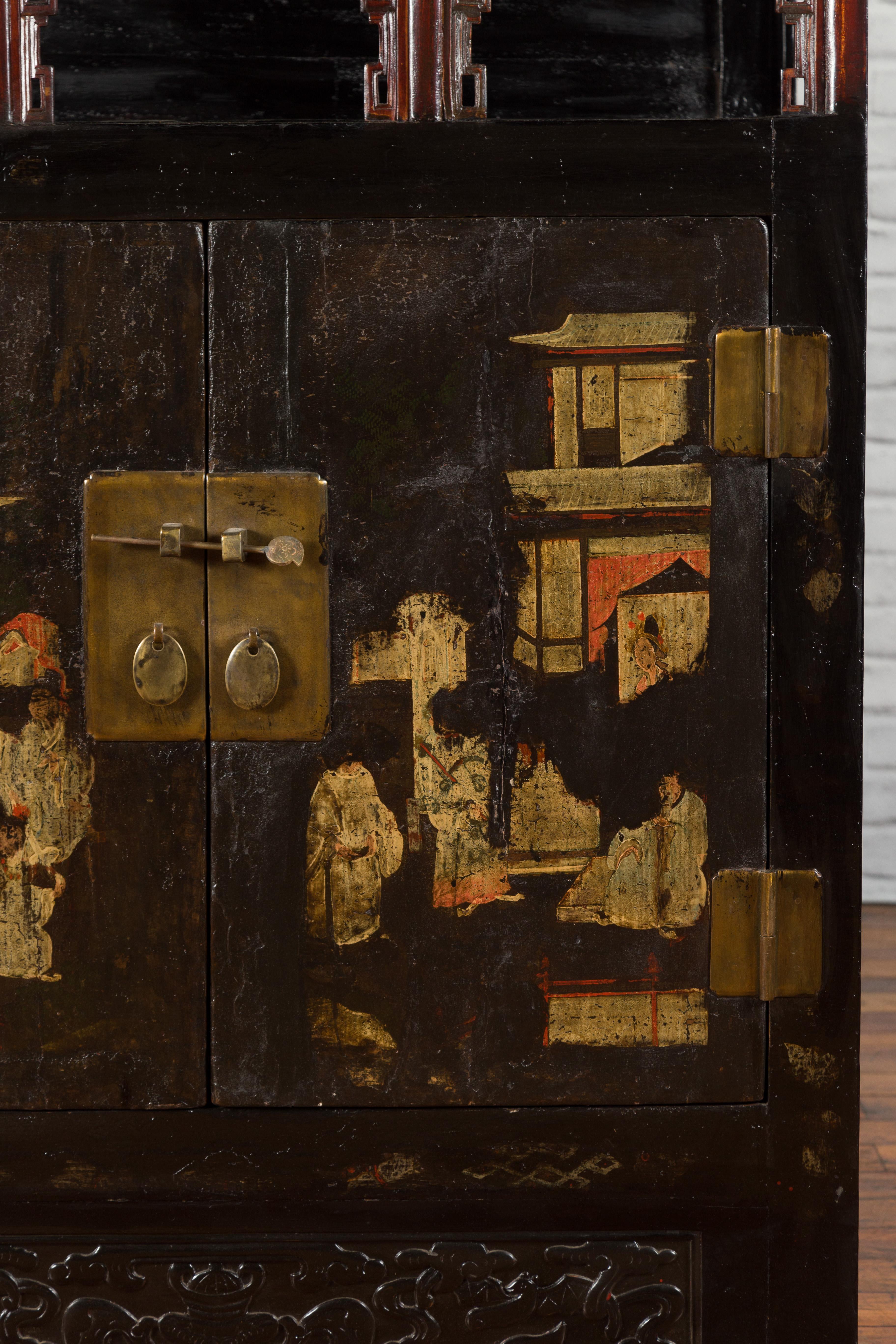 Chinese Qing Dynasty Period 19th Century Cabinet with Original Brown Lacquer For Sale 3