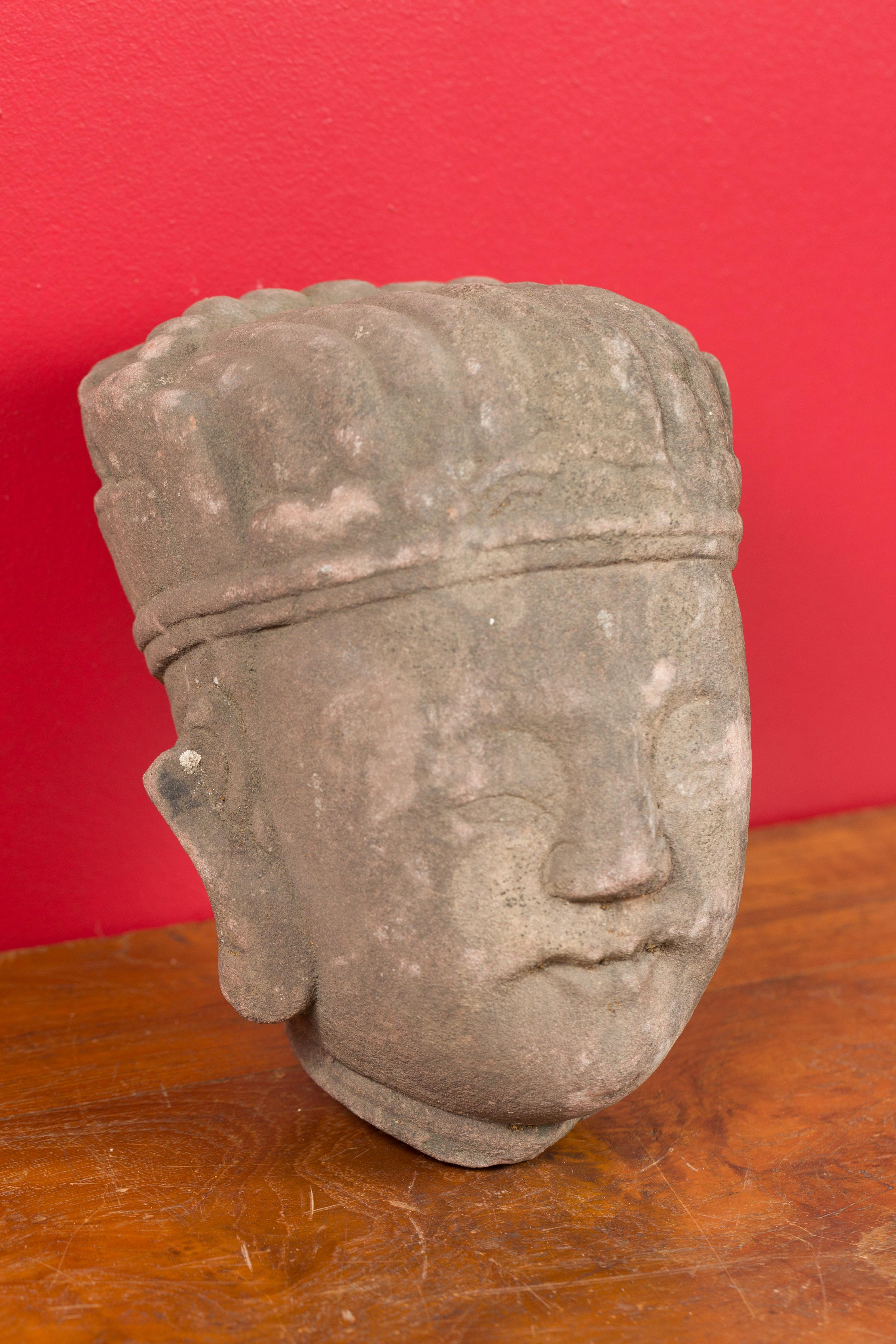 XIXe siècle Sculpture de tête sculptée d'un homme officiel de la période de la dynastie chinoise Qing du 19ème siècle en vente
