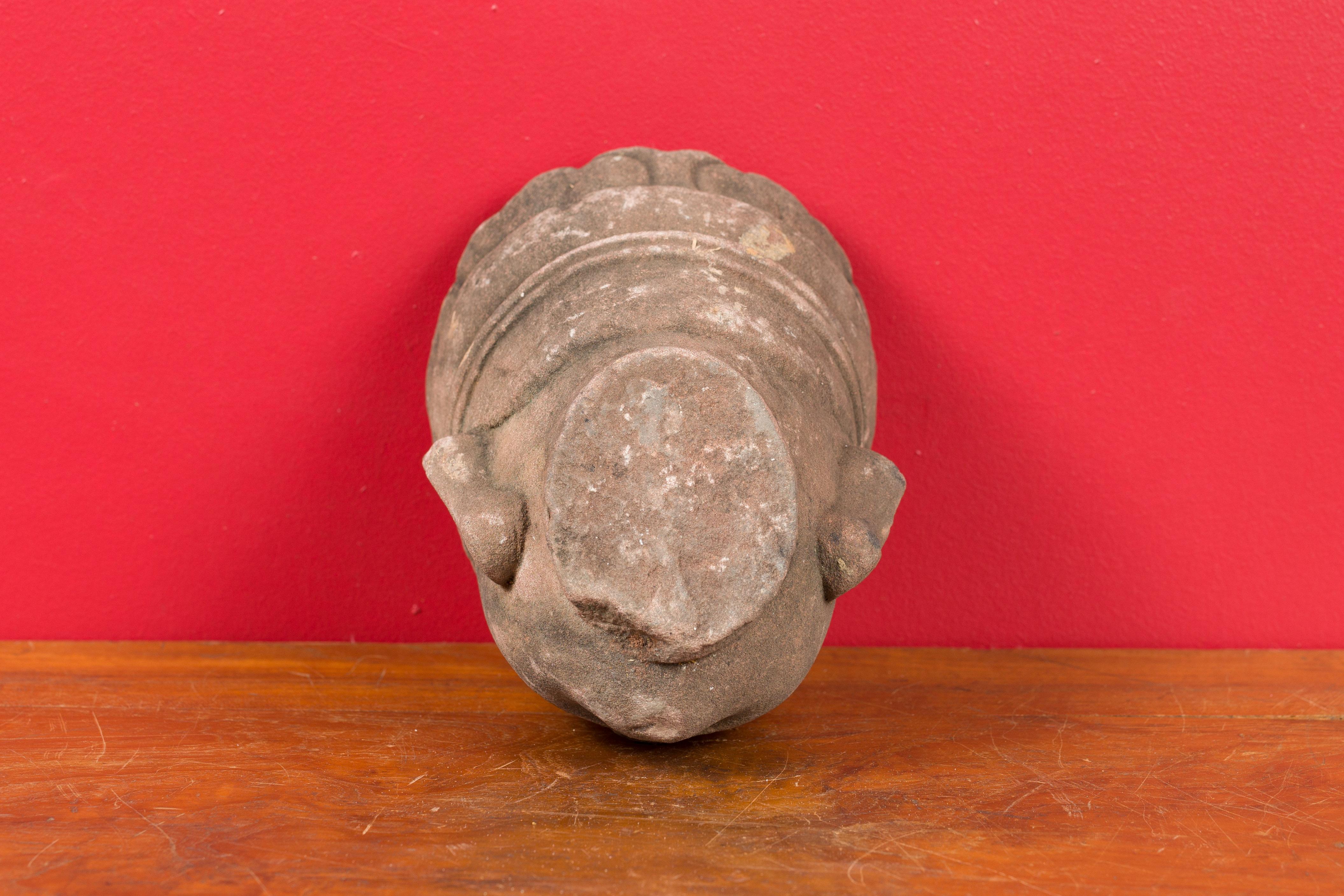 Sculpture de tête sculptée d'un homme officiel de la période de la dynastie chinoise Qing du 19ème siècle en vente 2