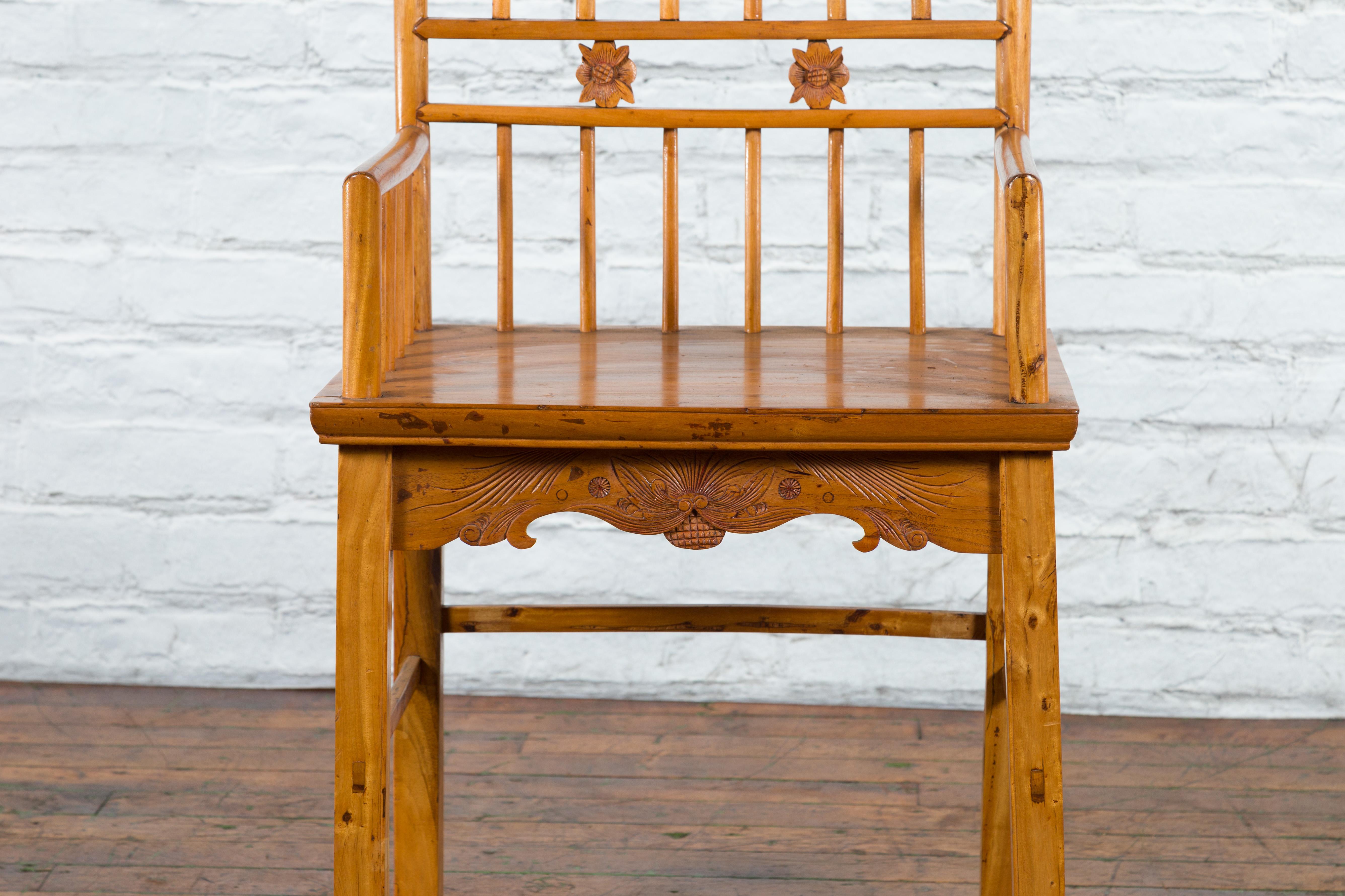 Chinese Qing Dynasty Period 19th Century Elmwood Armchair with Hand-Carved Apron For Sale 7