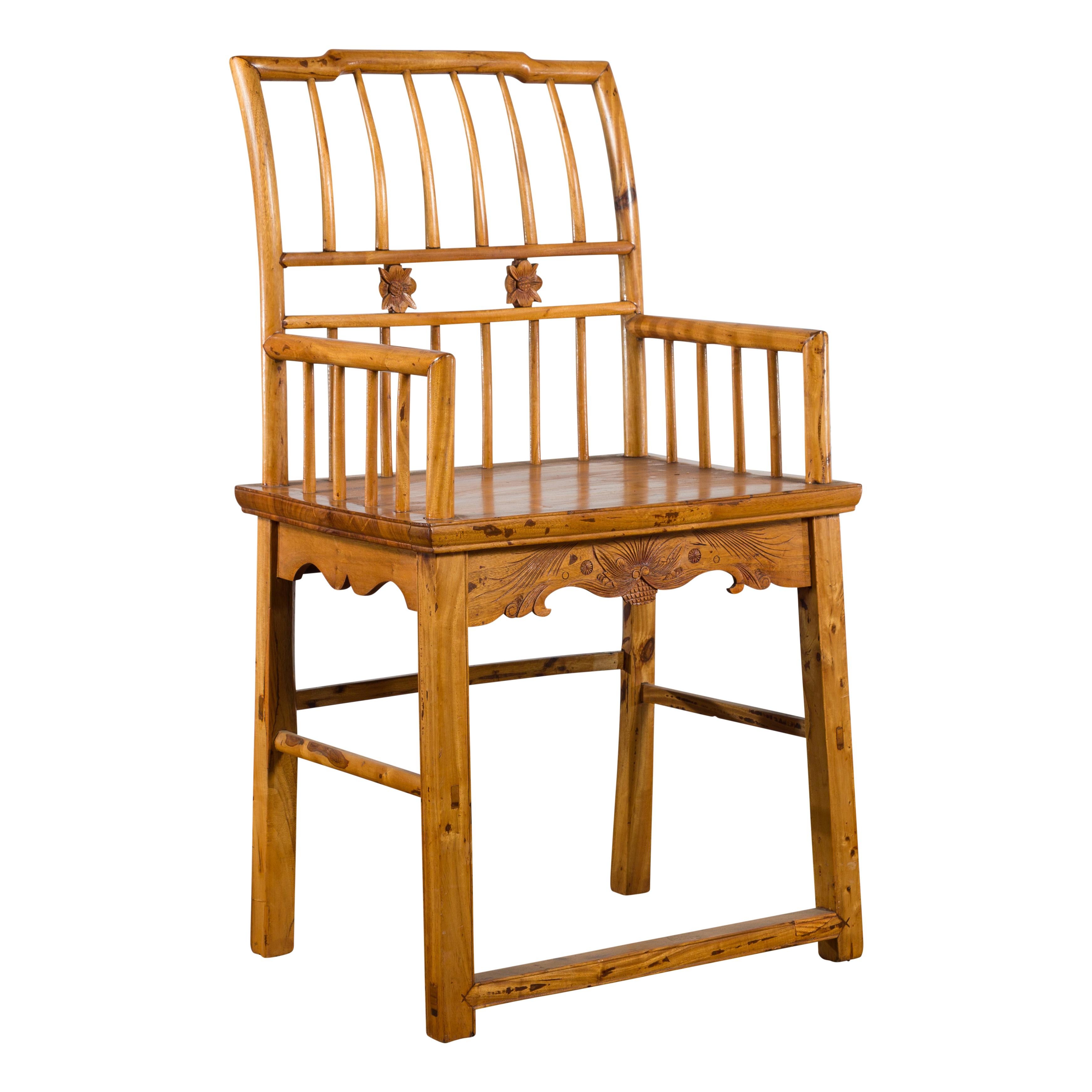 Chinese Qing Dynasty Period 19th Century Elmwood Armchair with Hand-Carved Apron For Sale 12