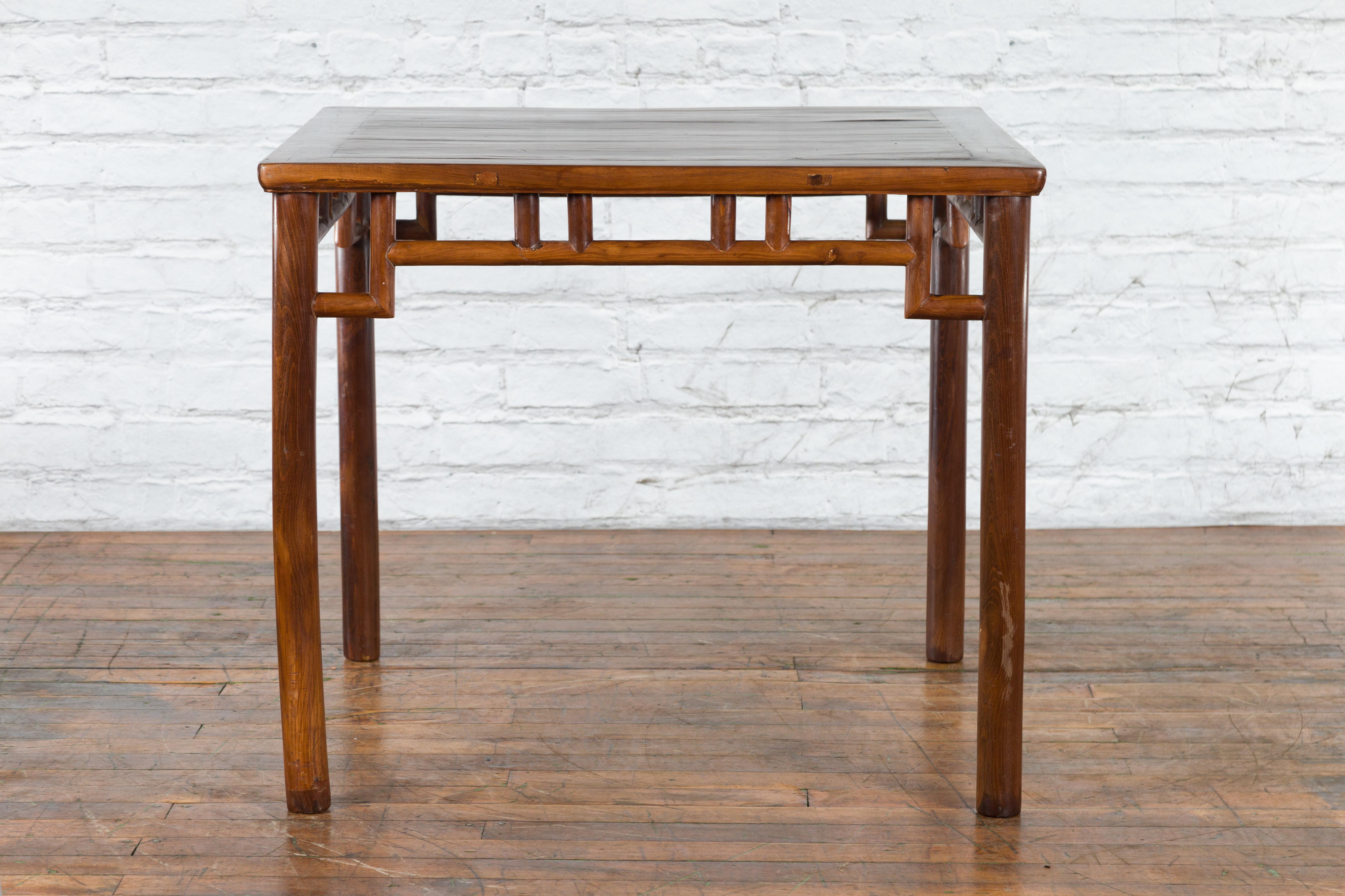 Chinese Qing Dynasty Period 19th Century Game Table with Humpback Stretchers For Sale 10