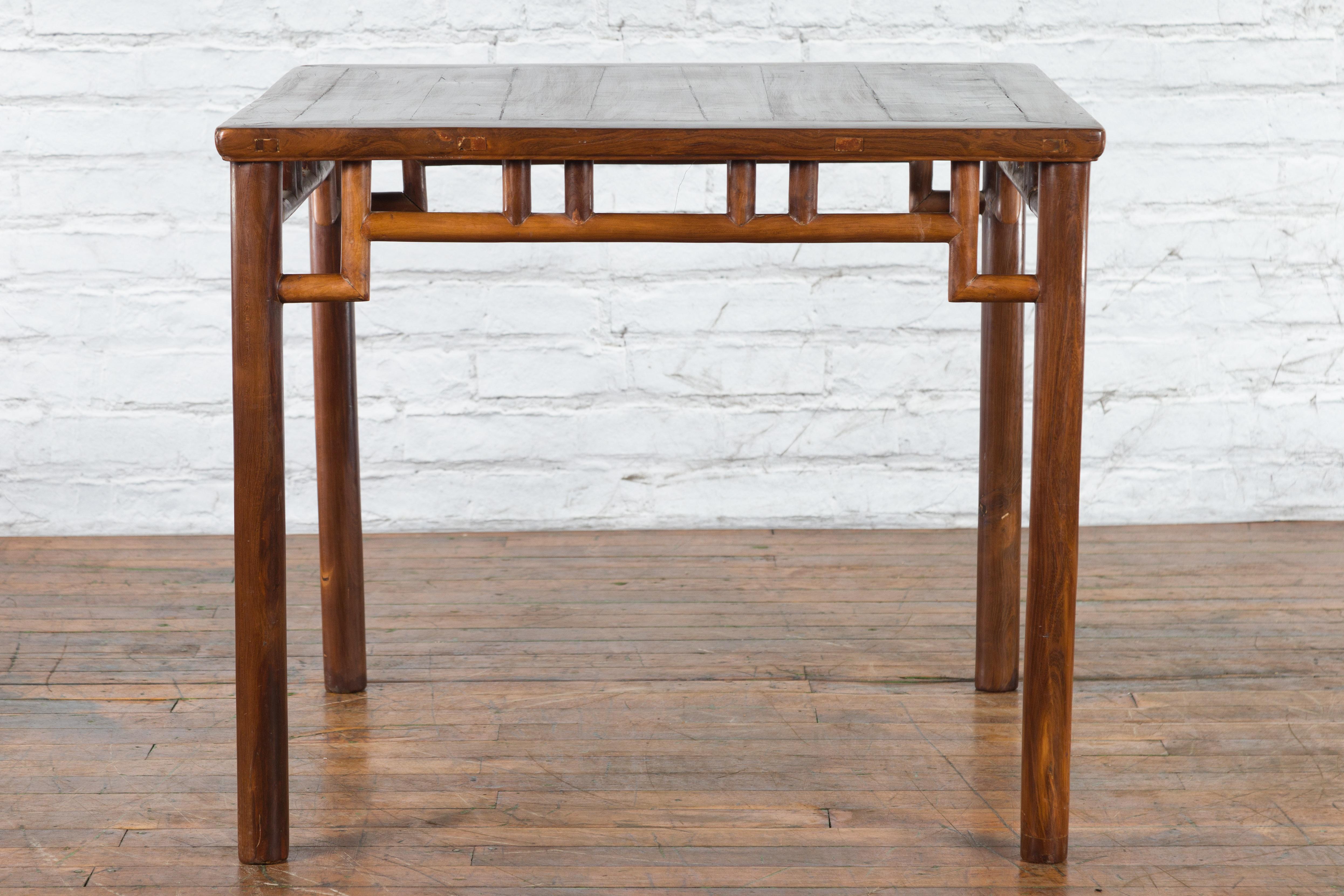 Chinese Qing Dynasty Period 19th Century Game Table with Humpback Stretchers For Sale 11