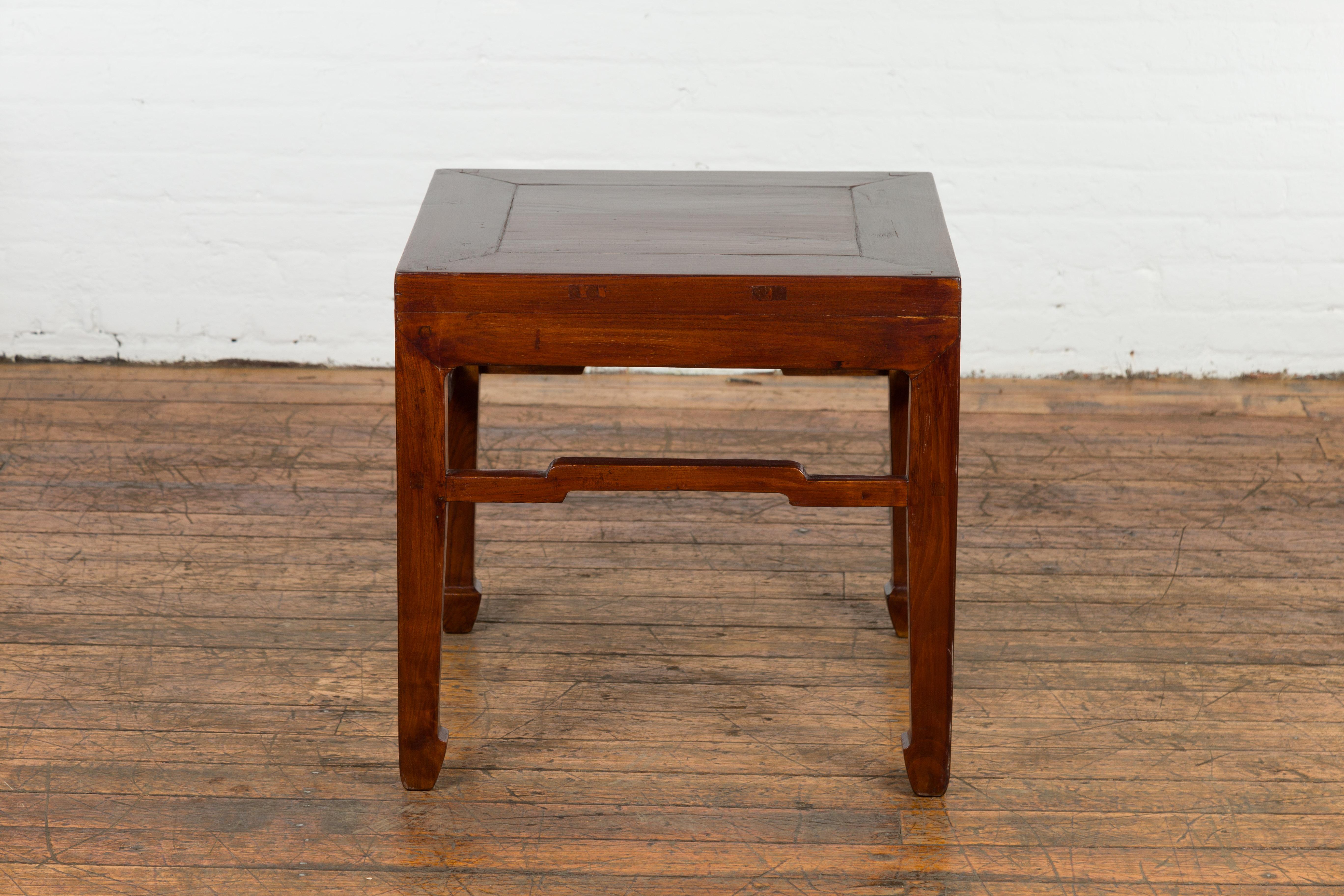 Chinese Qing Dynasty Period 19th Century Side Table with Humpback Stretchers For Sale 14