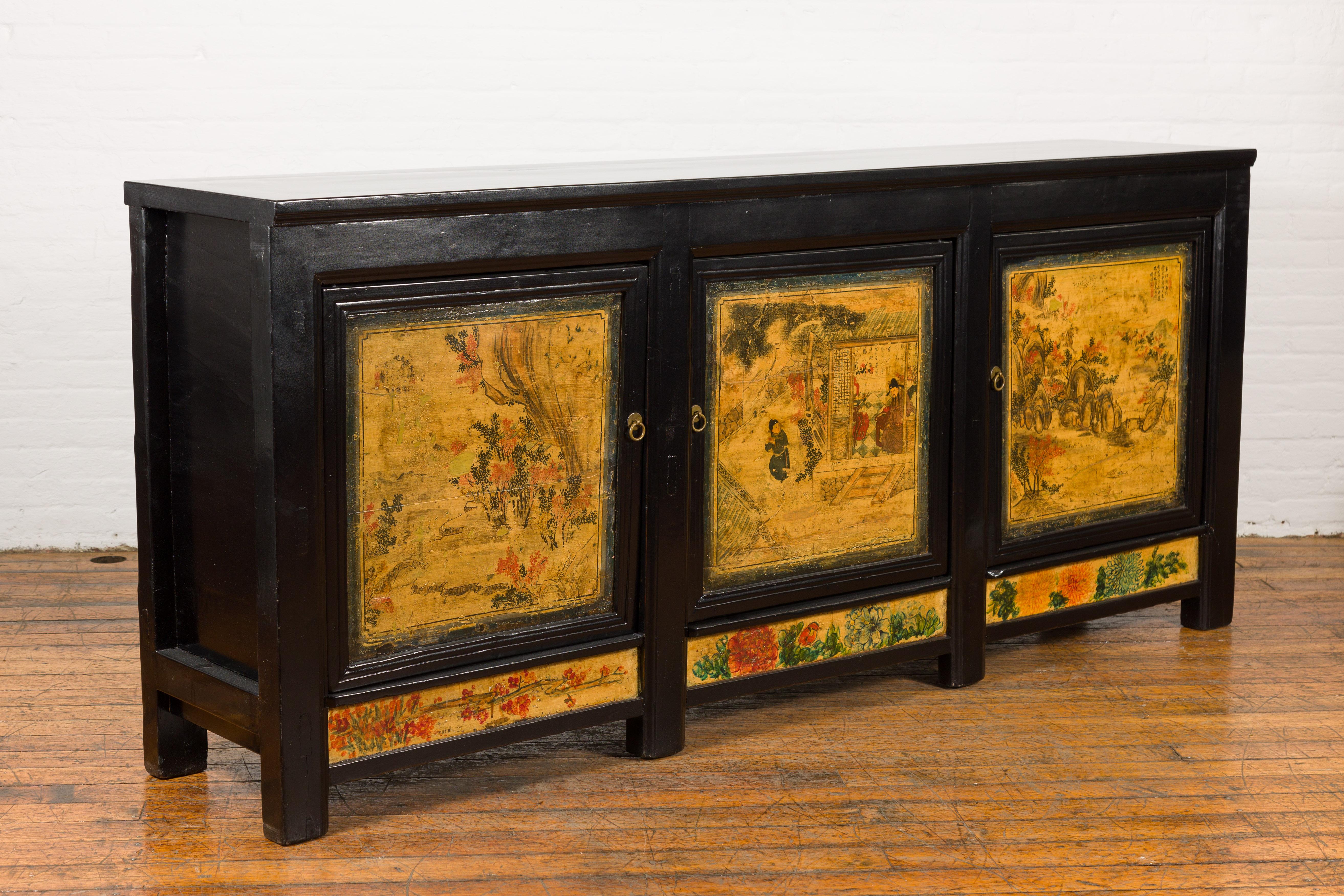 Qing Low Yellow and Black Cabinet with Three Door Paintings For Sale