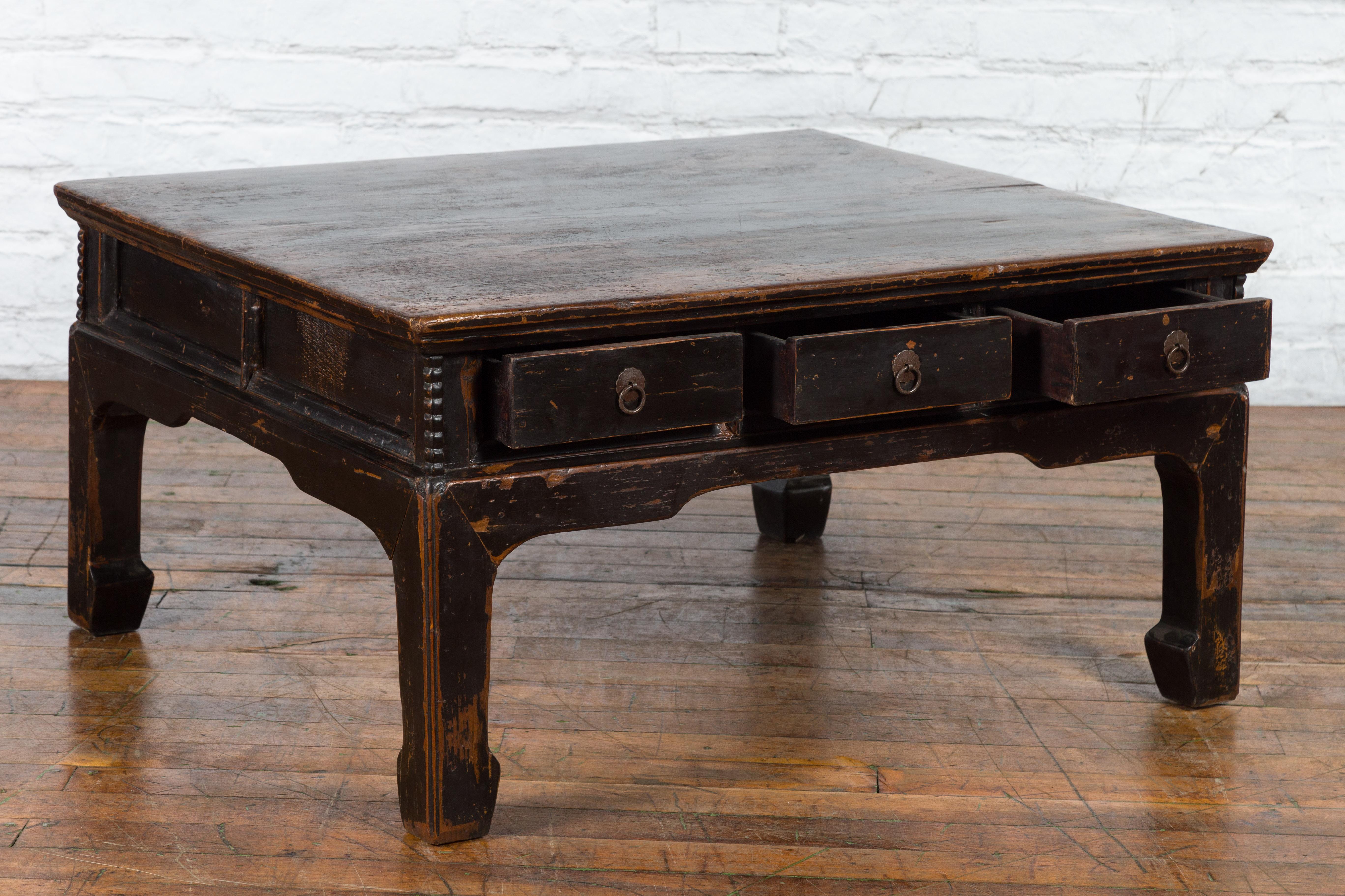 Brass Chinese Qing Dynasty Period Brown Lacquered Coffee Table with Original Finish For Sale
