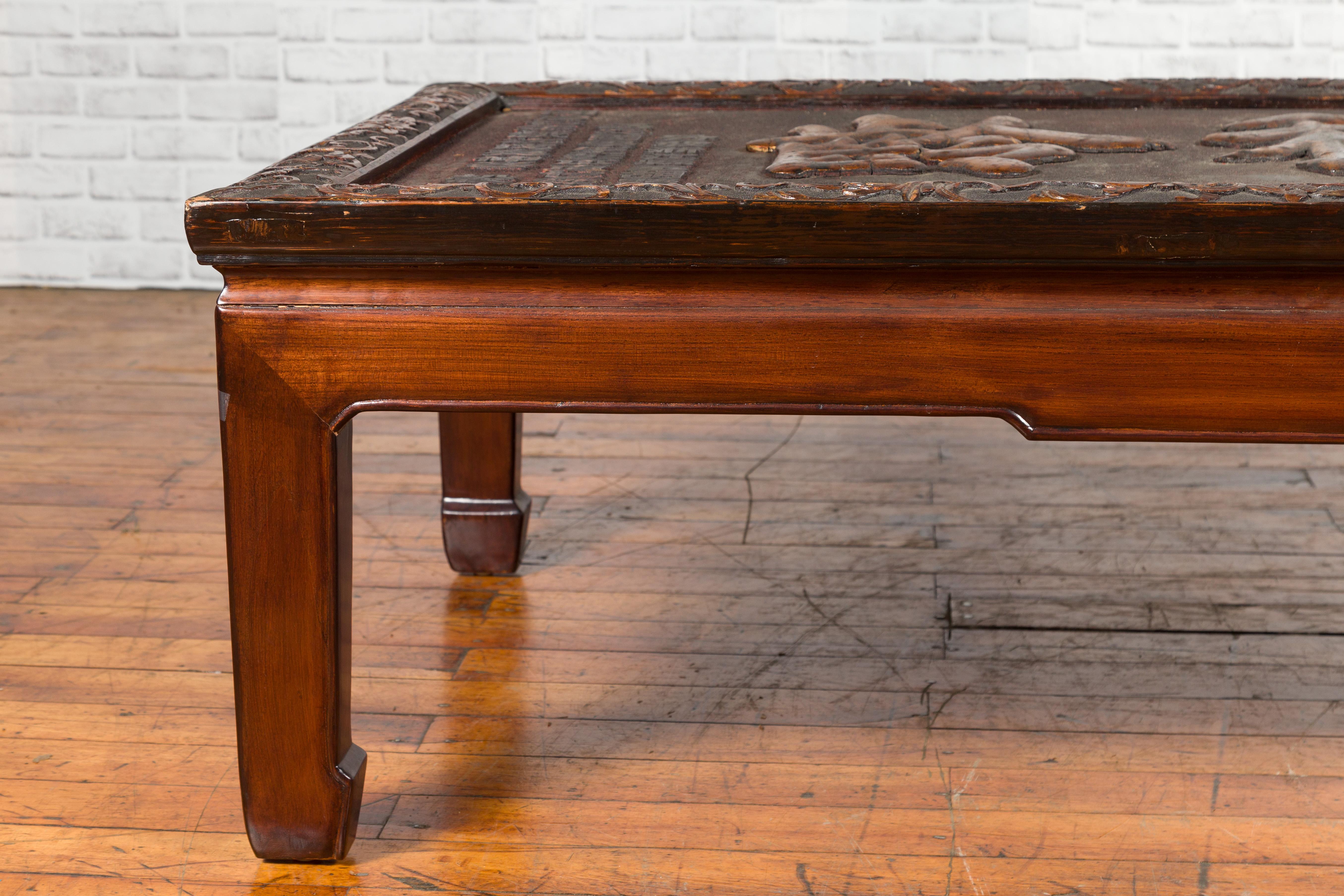 Chinese Qing Dynasty Period Shop Sign with Calligraphy Made into a Coffee Table For Sale 4
