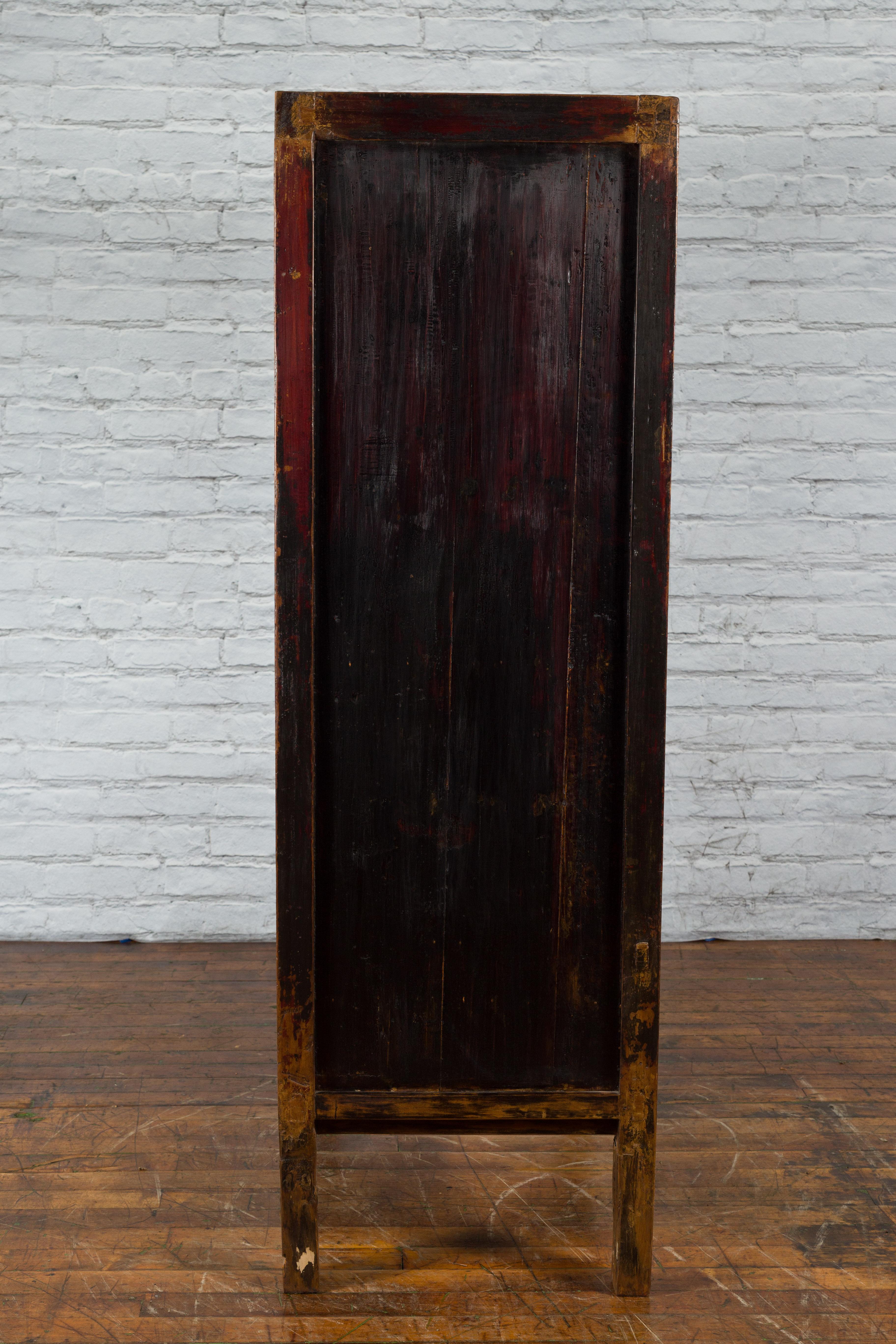 Chinese Qing Dynasty Red Lacquer Cabinet with Hand-Painted Décor For Sale 9