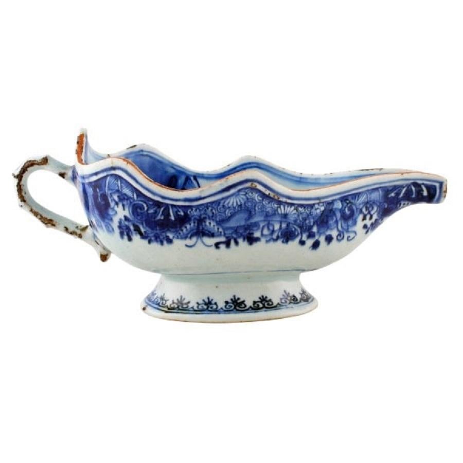 European Chinese Qing Dynasty Sauce Boat, 18th Century For Sale