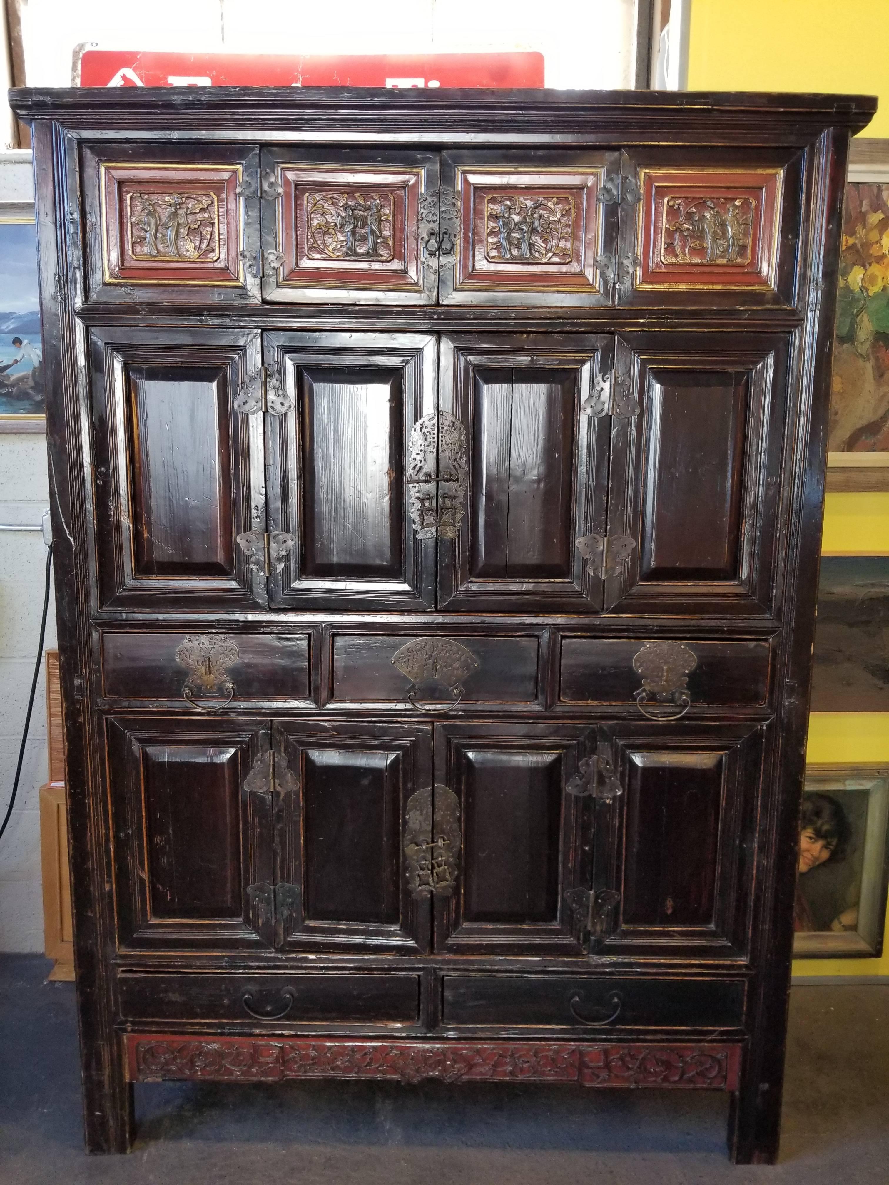 Chinese Qing Dynasty Storage Cabinet For Sale 8