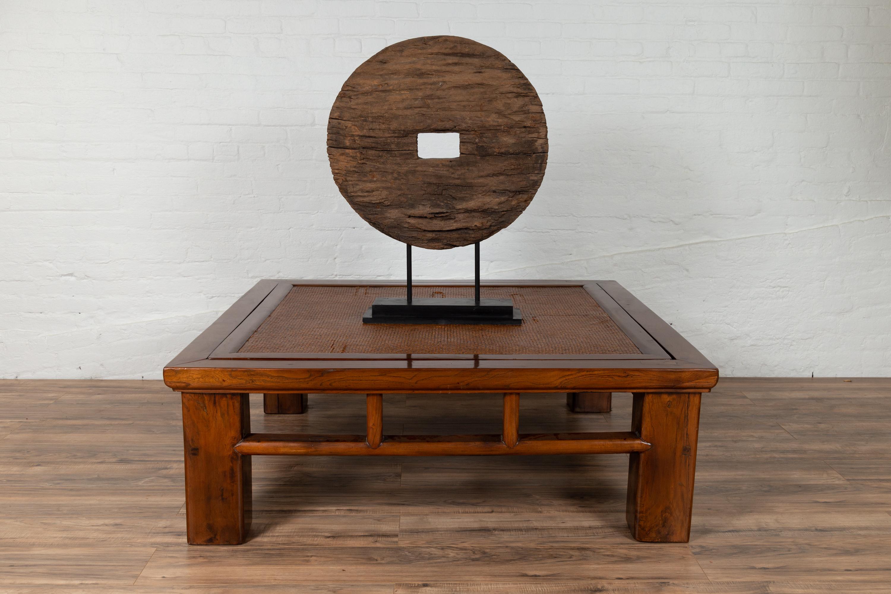Chinese Qing Dynasty Style Elm Coffee Table with Reversible Top and Strut Motifs For Sale 9
