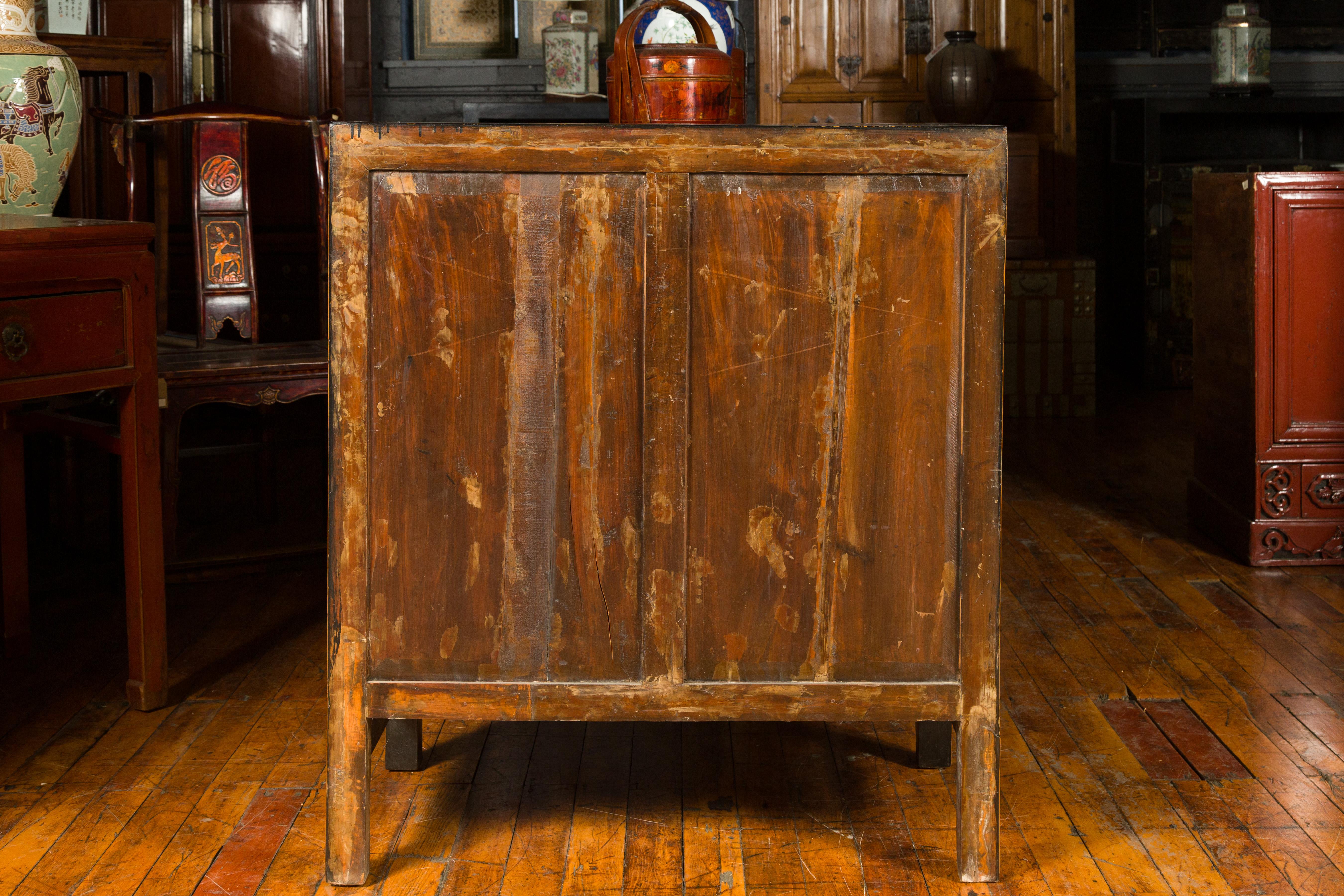 Qing Dynasty 19th Century Two-Toned Cabinet with Two Drawers Over Double Doors For Sale 5