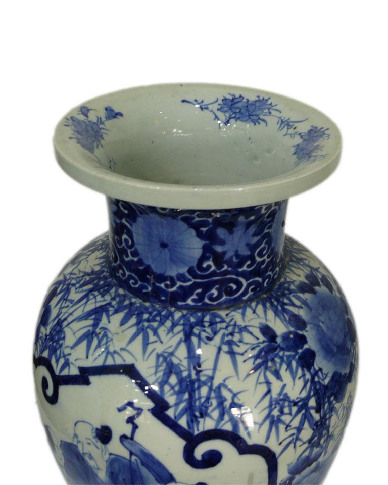 Chinese Qing Dynasty Vase
Circa 1900 Origin China
Decoration with traditional scenes
(1644 - 1911)
Glazed and enamelled technique
Blue and white colour
Porcelain material
Excellent condition without restorations
Some original imperfections in its