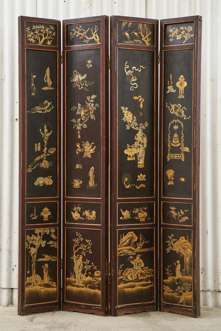 Chinese Qing Four Panel Lacquered Incised Coromandel Screen In Distressed Condition For Sale In Rio Vista, CA