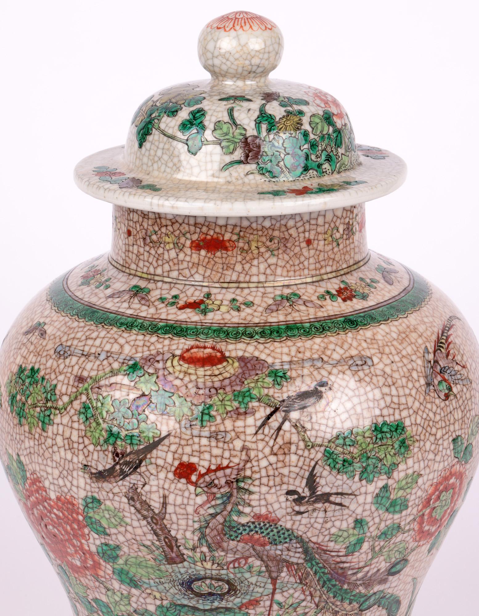 Chinese Qing Large Craquel Glazed Porcelain Lidded Jar with Birds In Good Condition For Sale In Bishop's Stortford, Hertfordshire