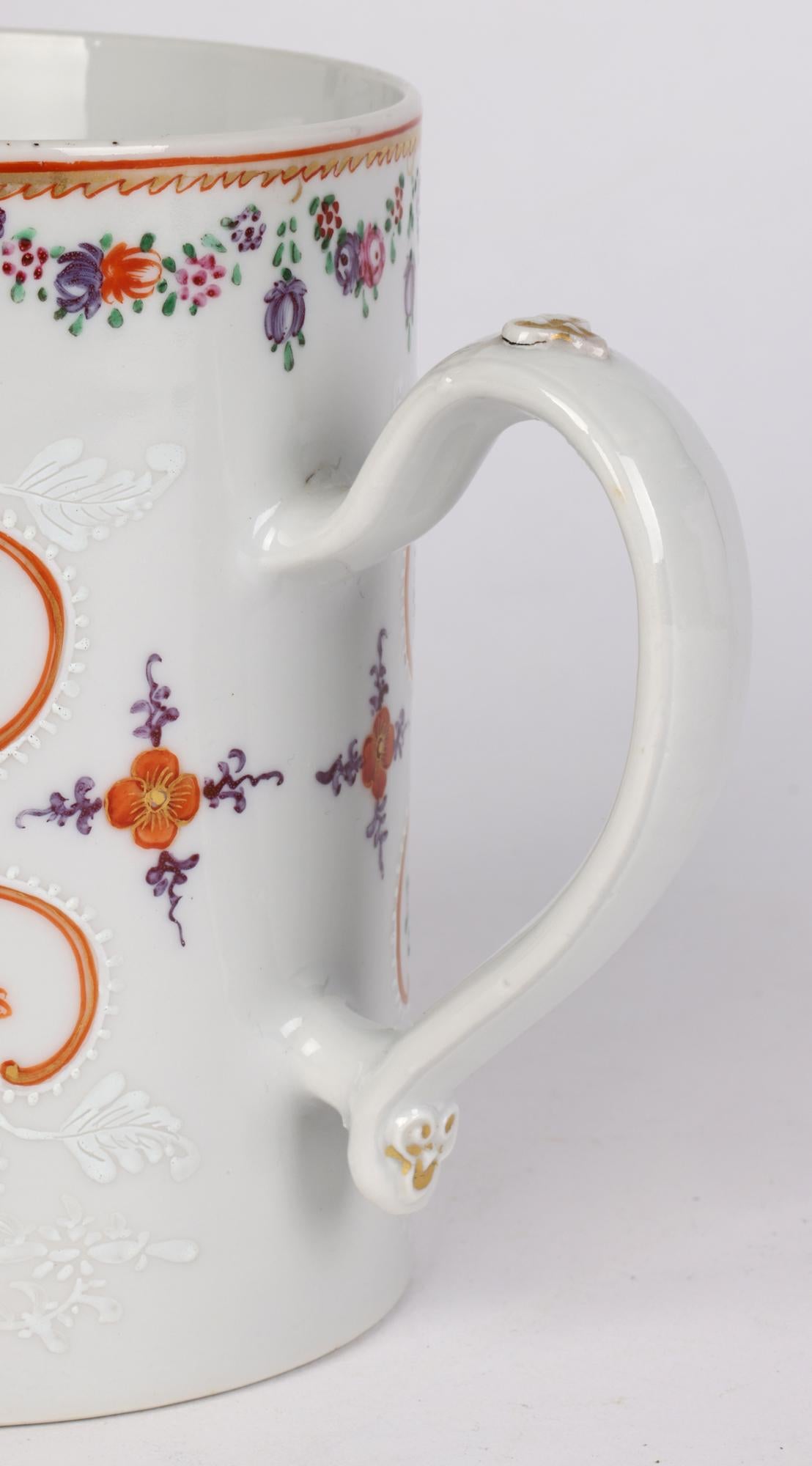 Glazed Chinese Qing Large Porcelain Floral Painted Cylindrical Mug For Sale