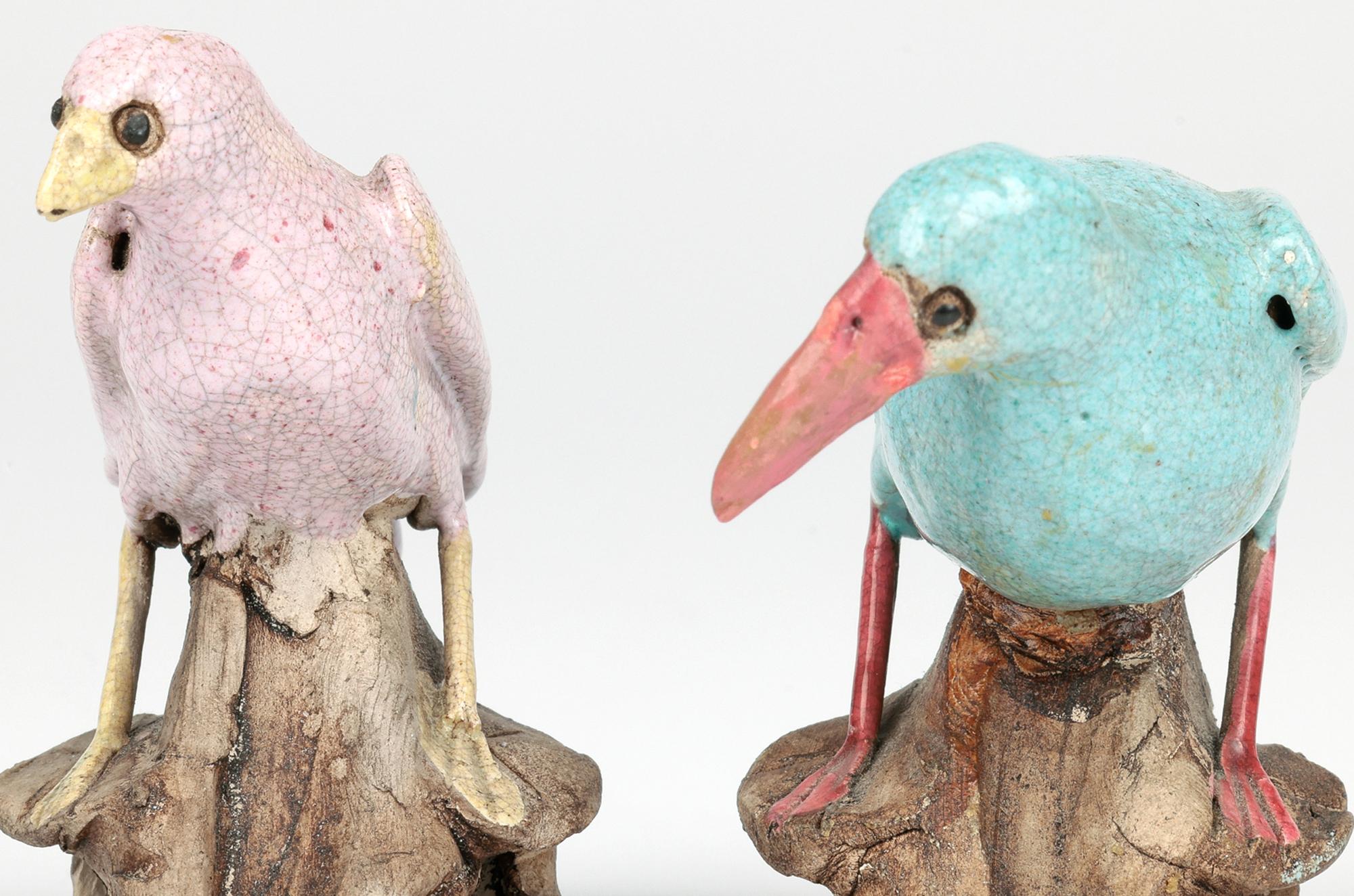 Chinese Qing Pair Unusual Guangdong Stoneware Birds on Rocks In Good Condition In Bishop's Stortford, Hertfordshire