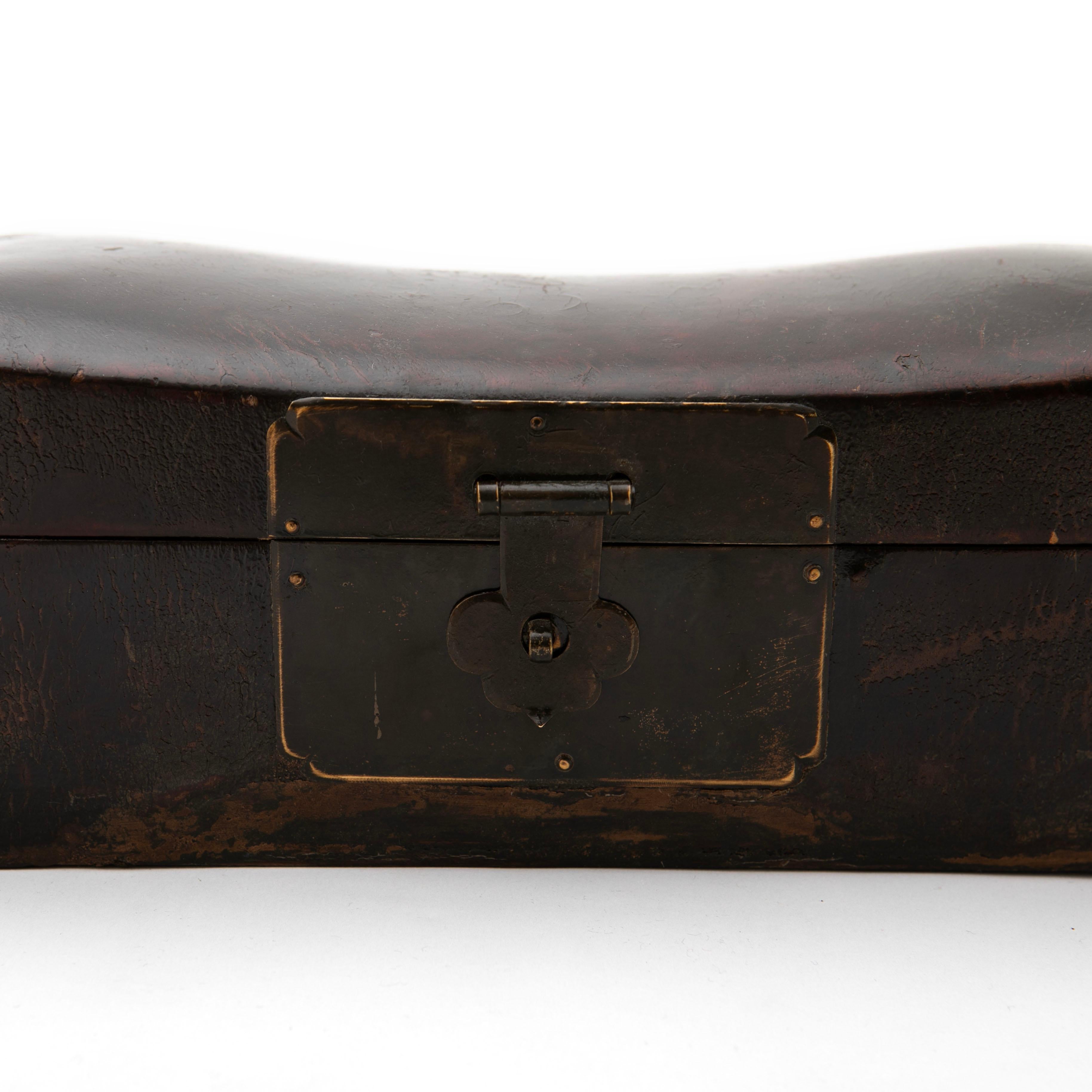Chinese Qing 'Pillow' Leather box 1