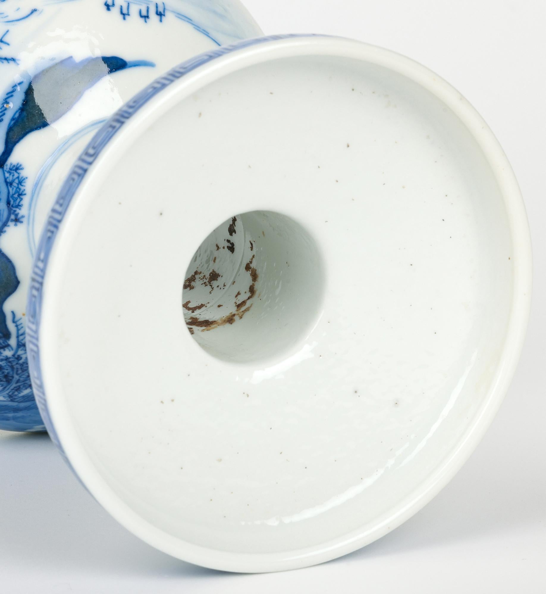 Chinese Qing Porcelain Blue & White Landscape Altar Candle Holder In Good Condition For Sale In Bishop's Stortford, Hertfordshire