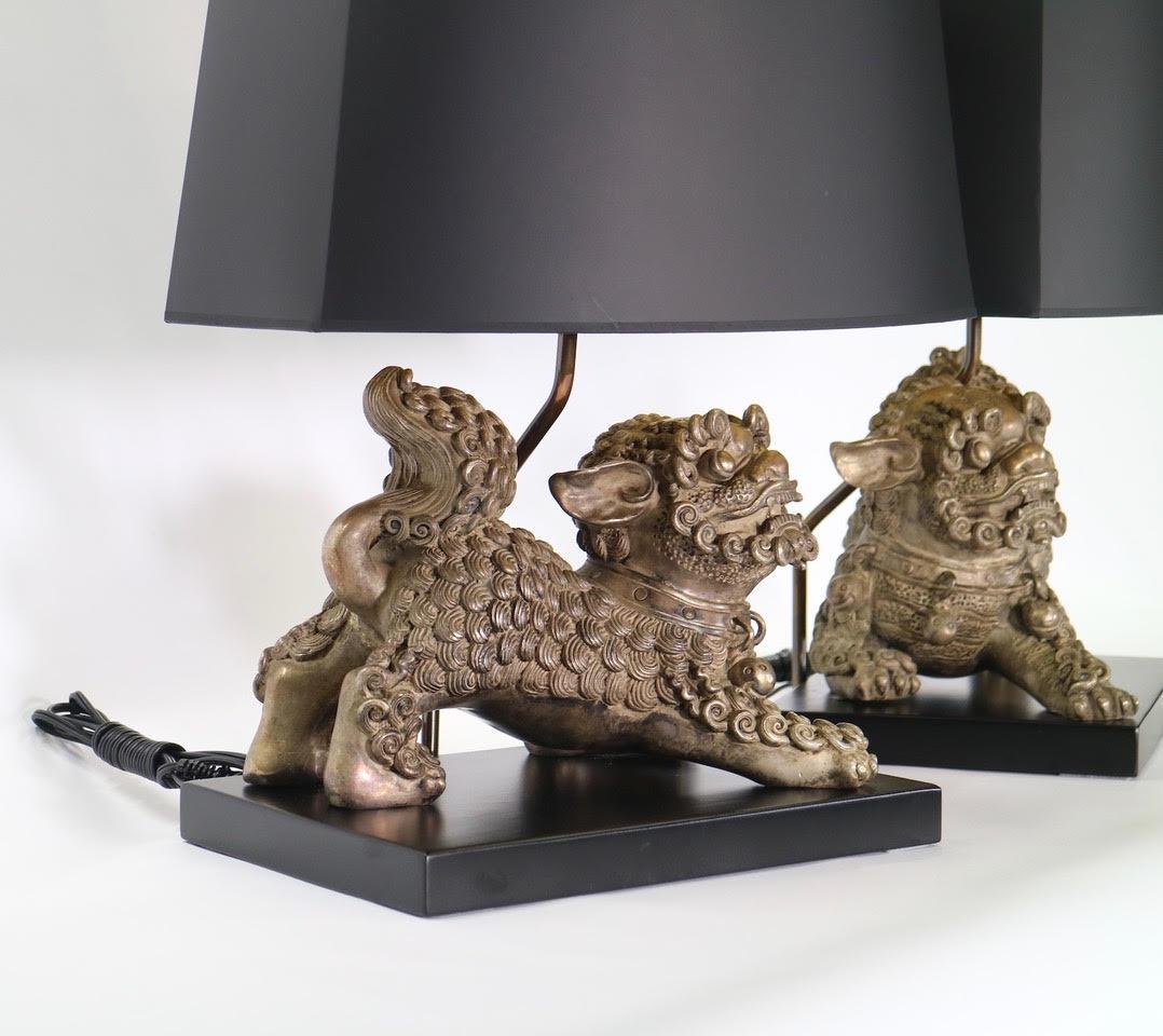 Chinese Qing Silver Plated Bronze Foo Dog Table Lamps In Excellent Condition In New York, NY