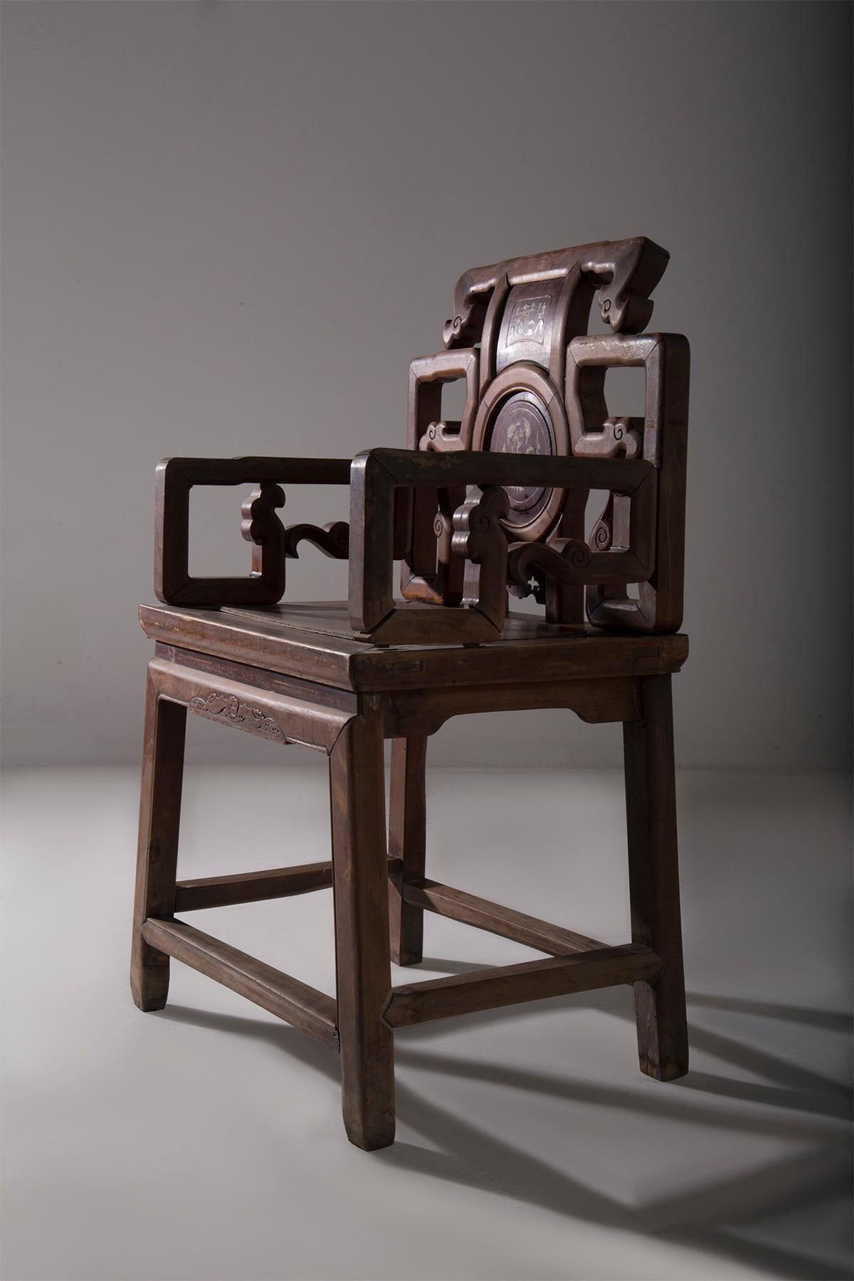 Legno Chinese Qing style ceremonial chairs in vendita