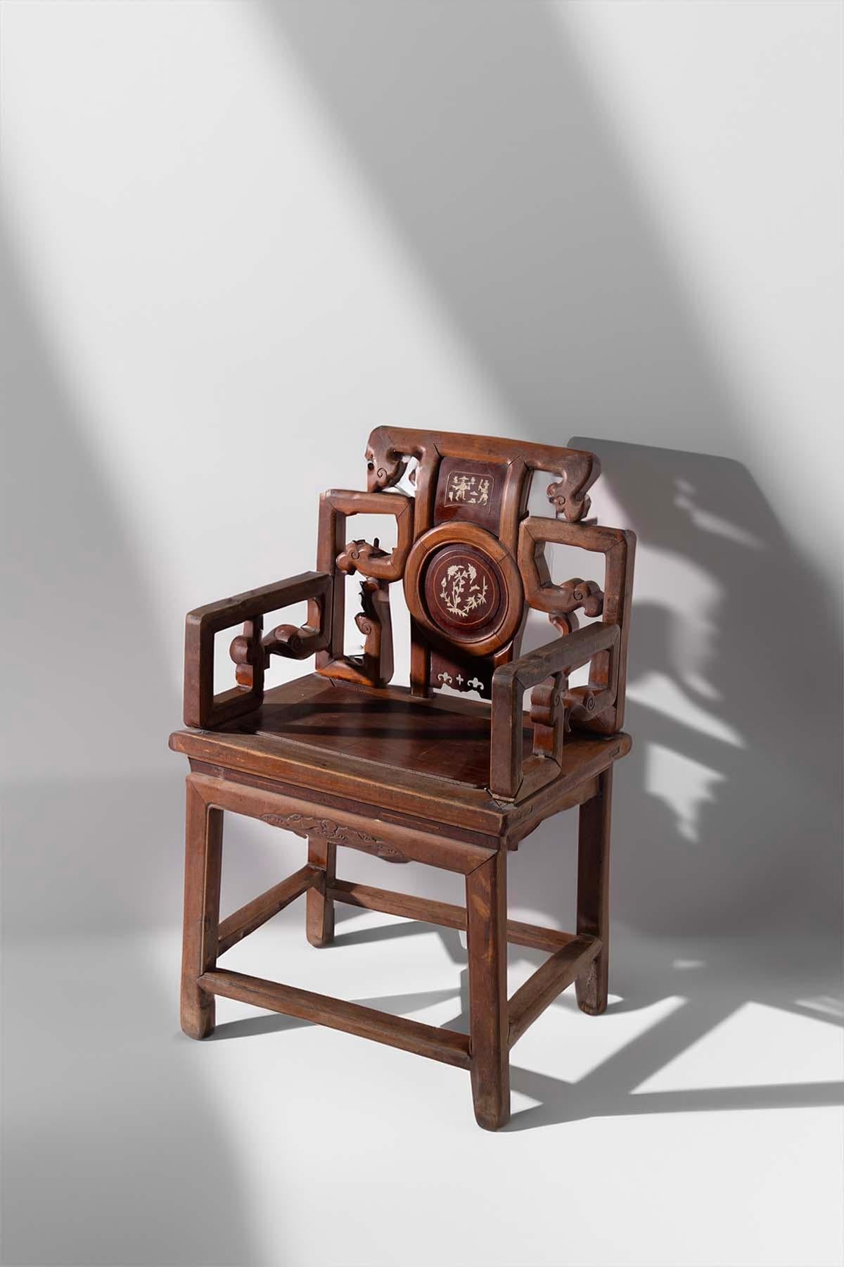 Chinese Qing style ceremonial chairs in vendita 3